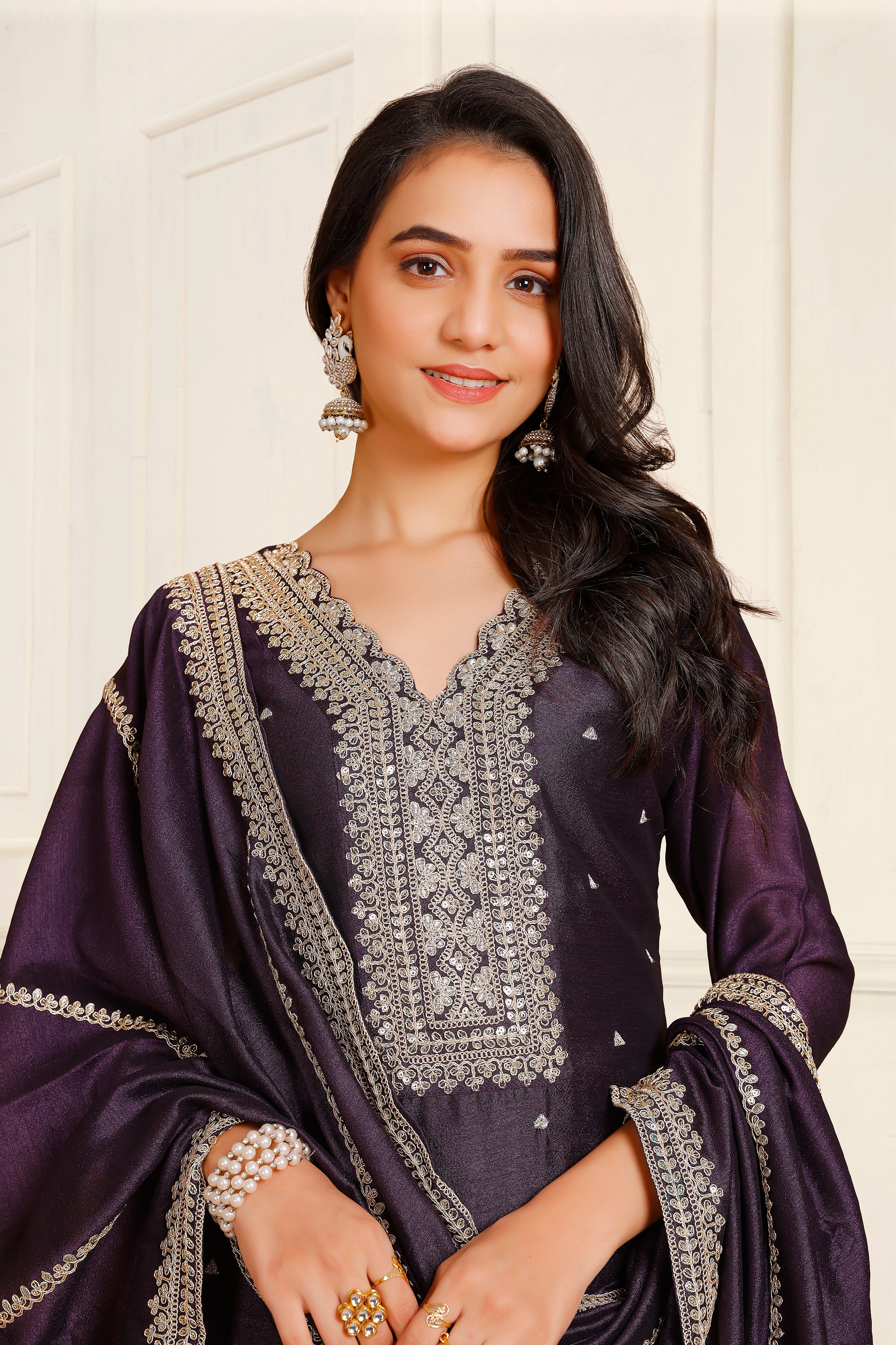 Keshni Kamiz &amp; Pant - Roop Darshan