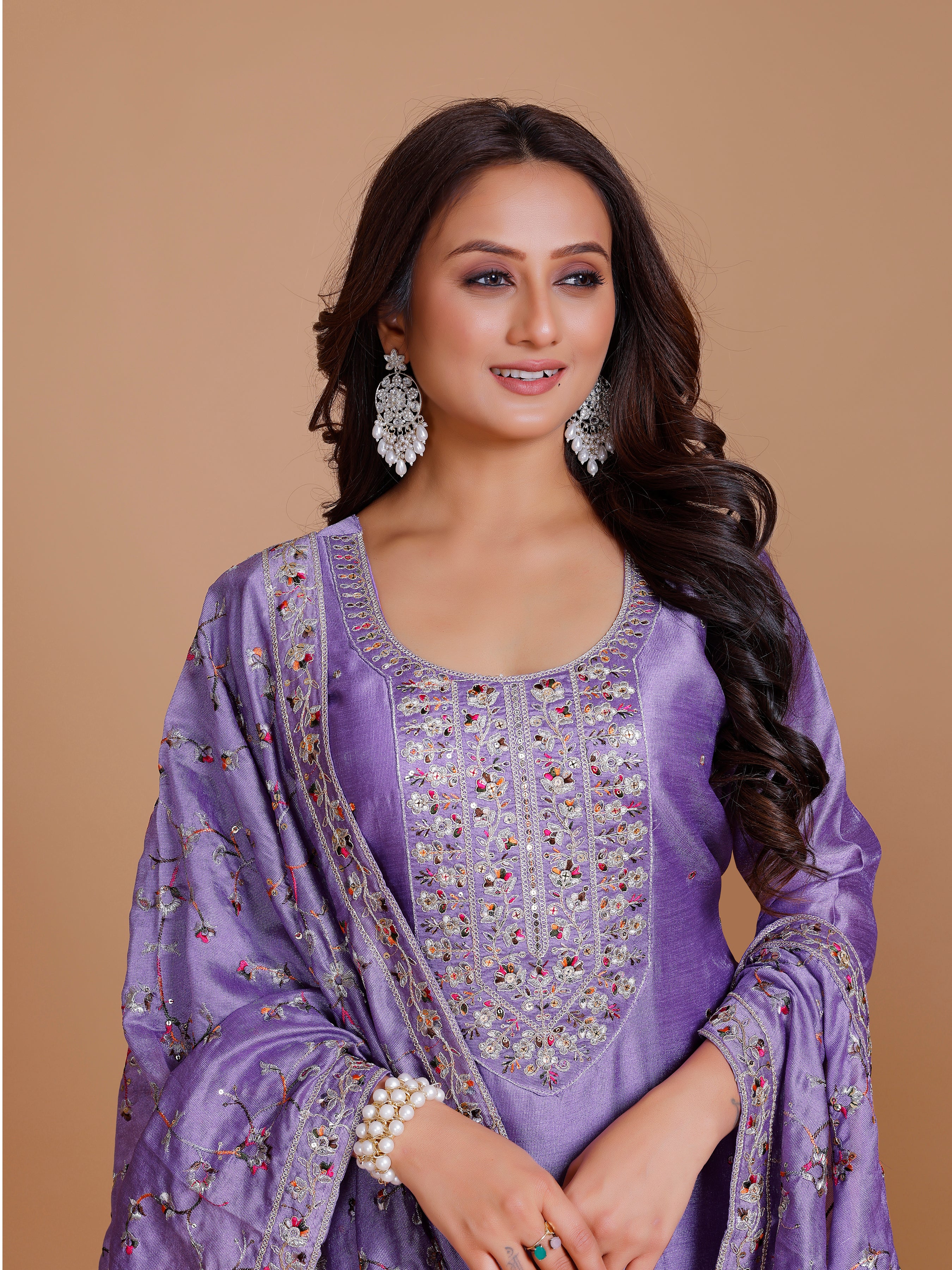 Gehna Kamiz &amp; Pant - Roop Darshan