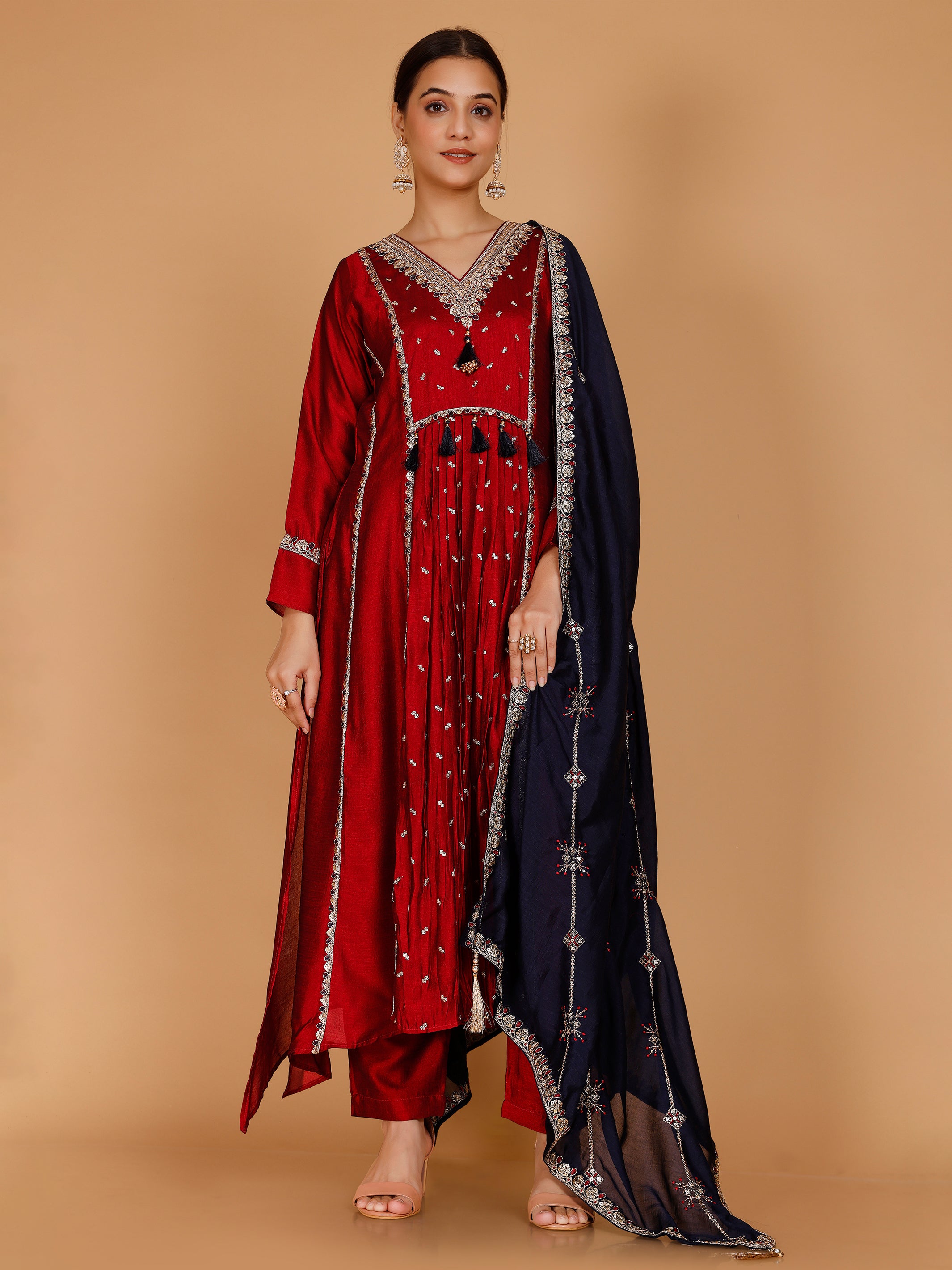 Jahnvi Naira Cut Kamiz Suit