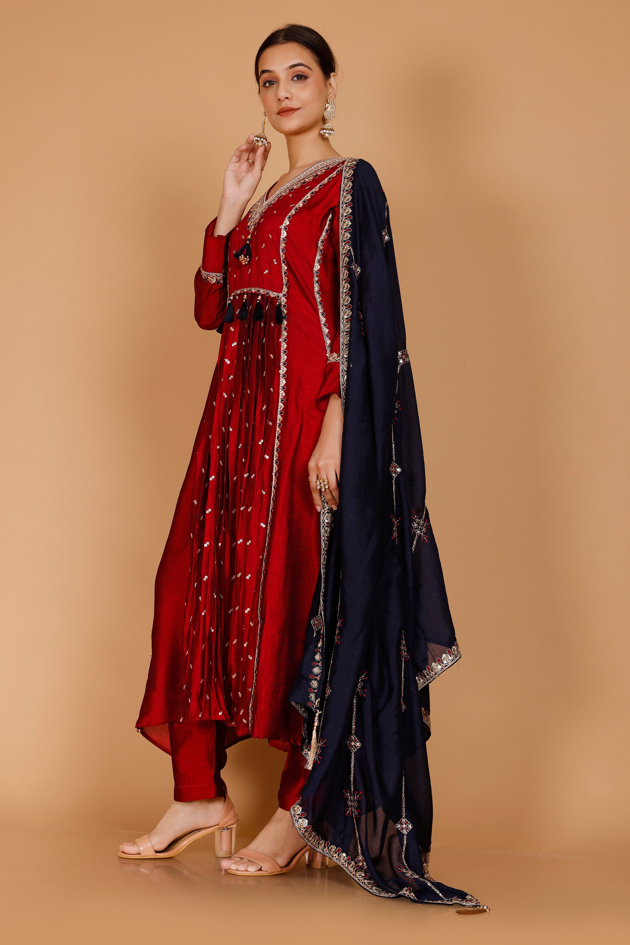 Jahnvi Naira Cut Kamiz Suit