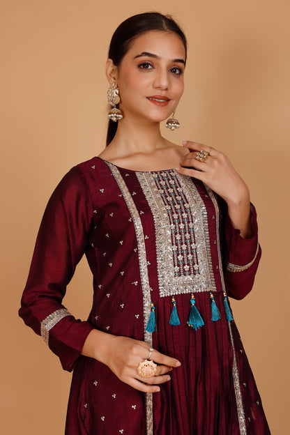 Nisha Kamiz &amp; Pant