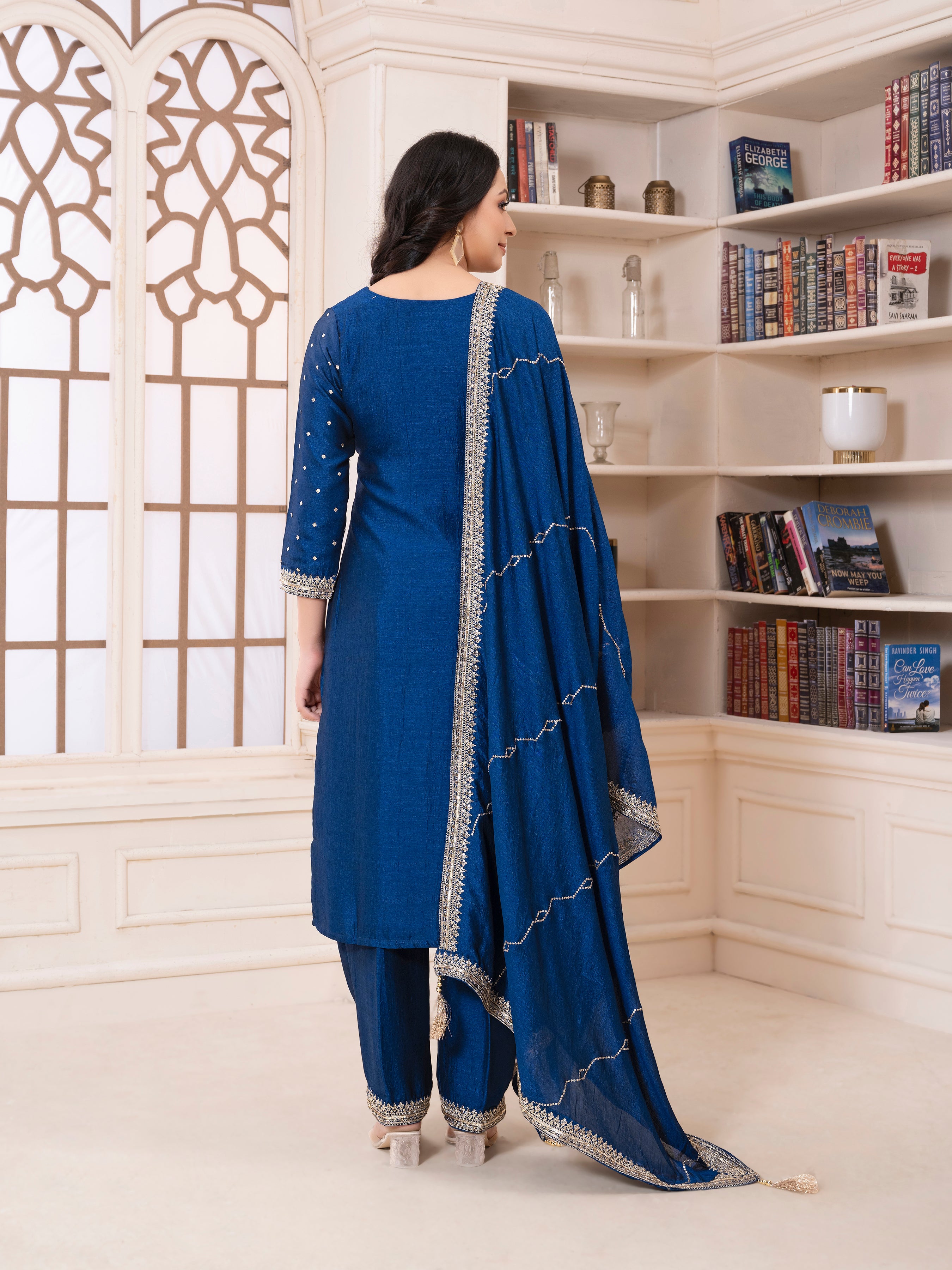 Maitri Kamiz &amp; Pant - Roop Darshan