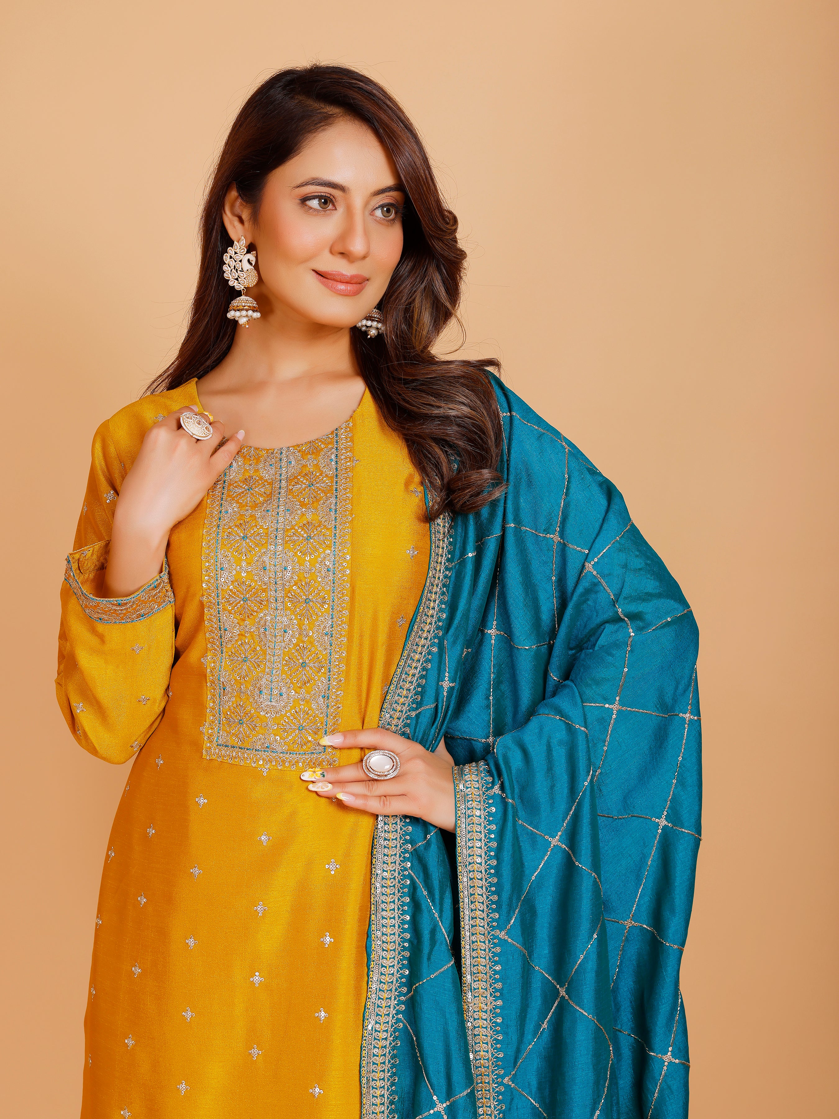 Aarshi Kamiz &amp; Pant