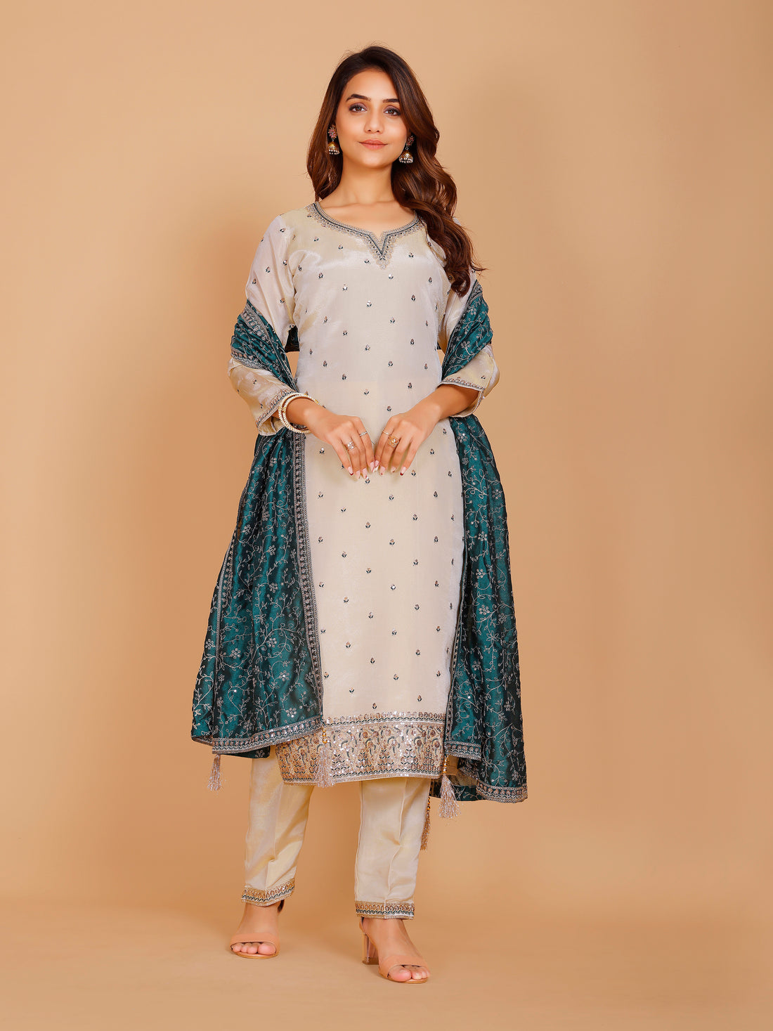 Anamika Kamiz &amp; Pant