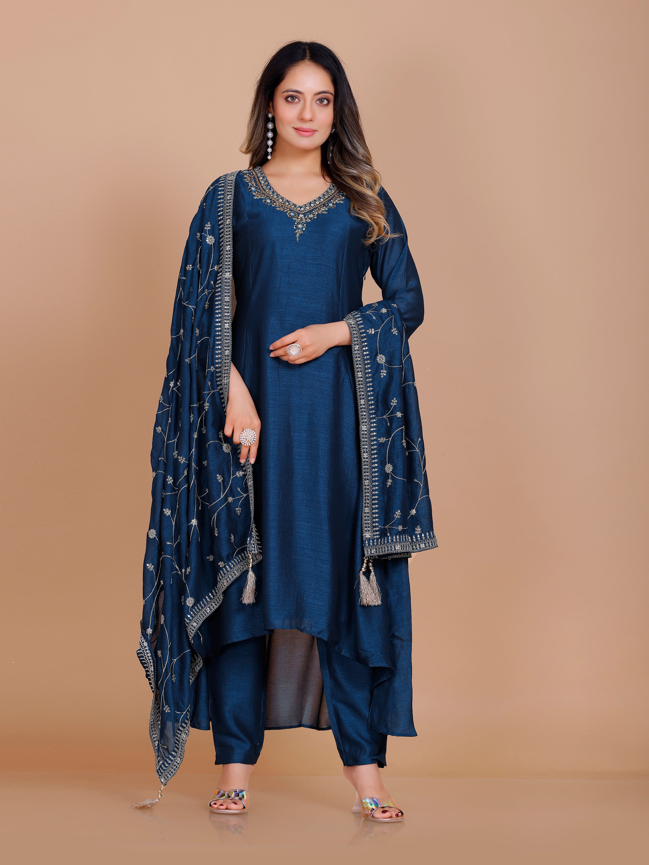 Hinal Flair Suit - Roop Darshan