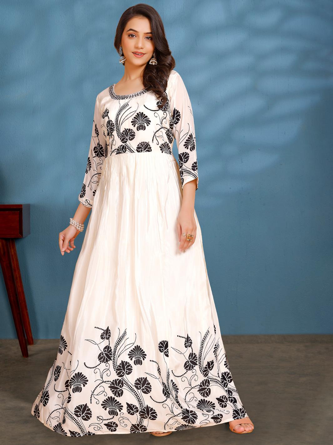 Kiara Gown - Roop Darshan