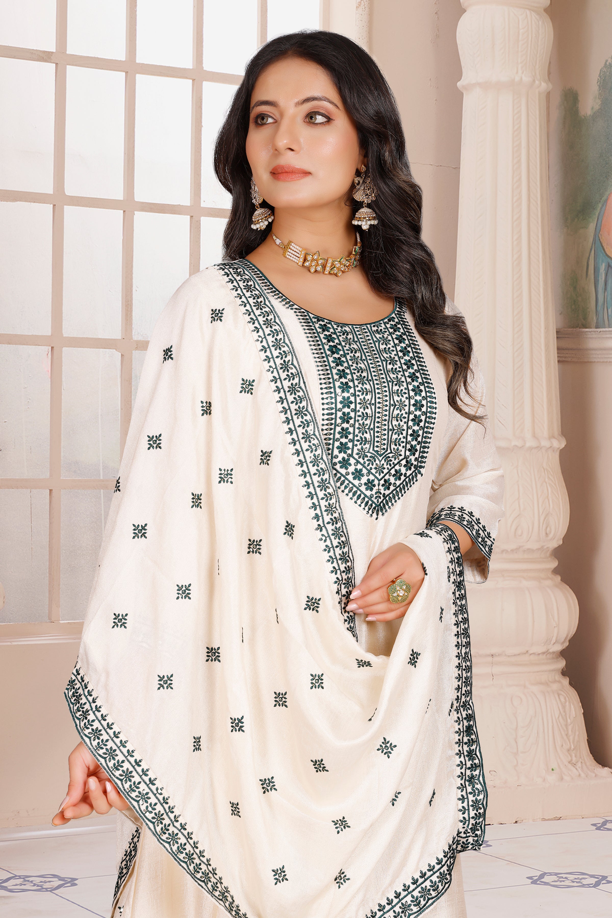 Rashi Flair Suit