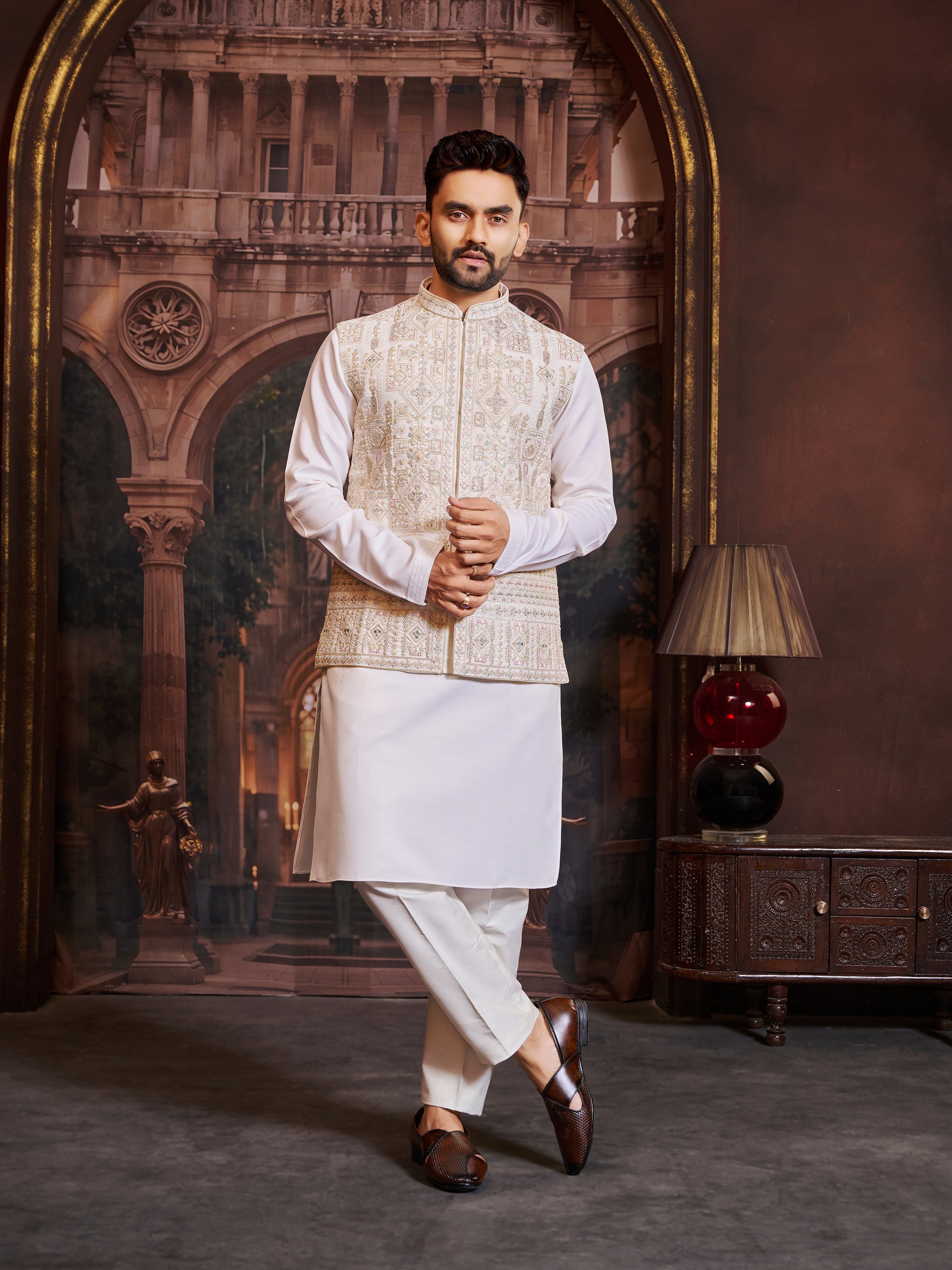 Mens Kurta Set With Jacket - Roop Darshan