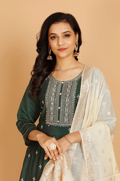 Aavya Kamiz &amp; Pant - Roop Darshan