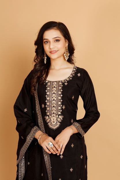 Giana Kamiz &amp; Pant - Roop Darshan