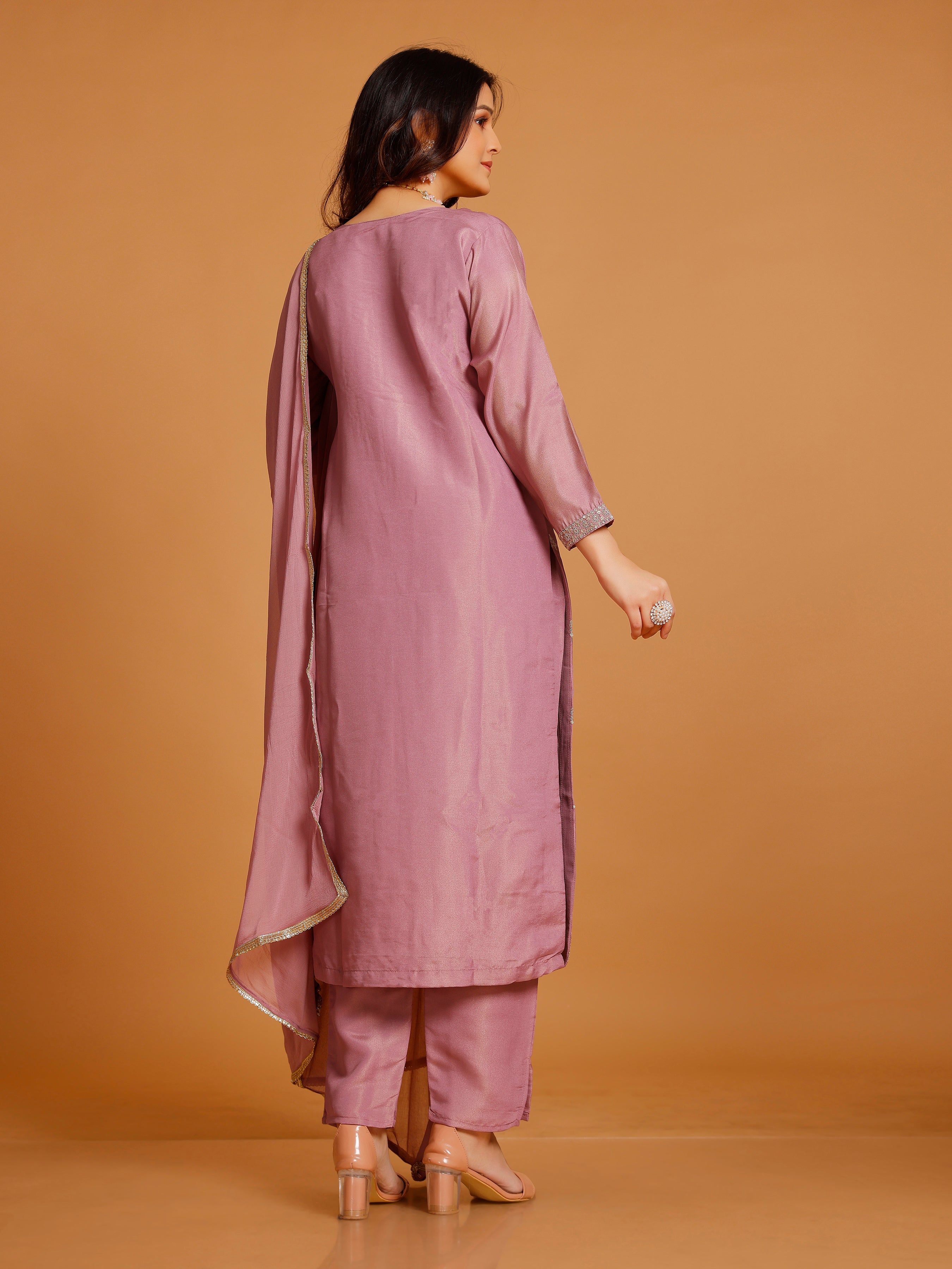 Naira Kamiz &amp; Pant - Roop Darshan