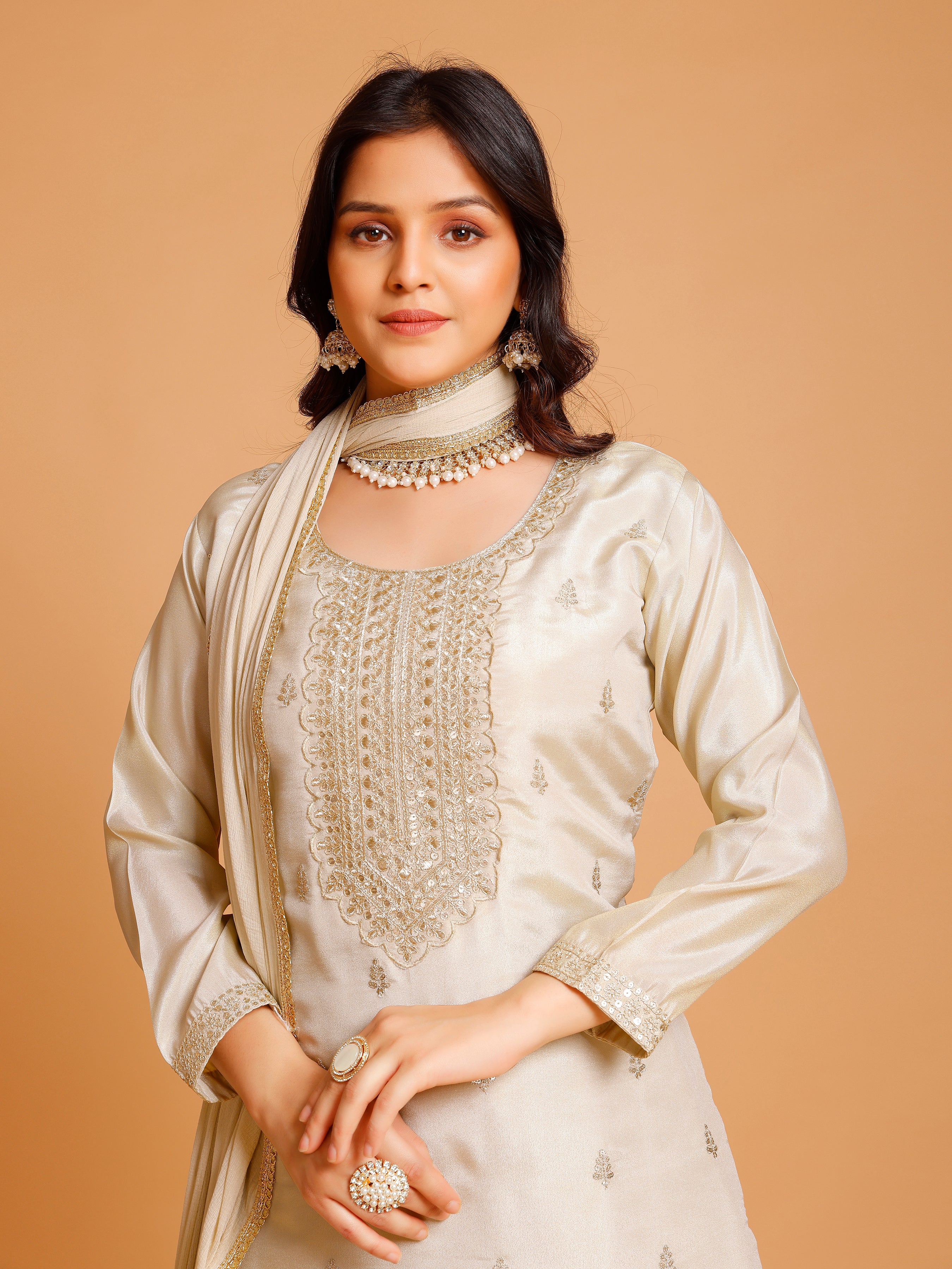 Naira Kamiz &amp; Pant - Roop Darshan