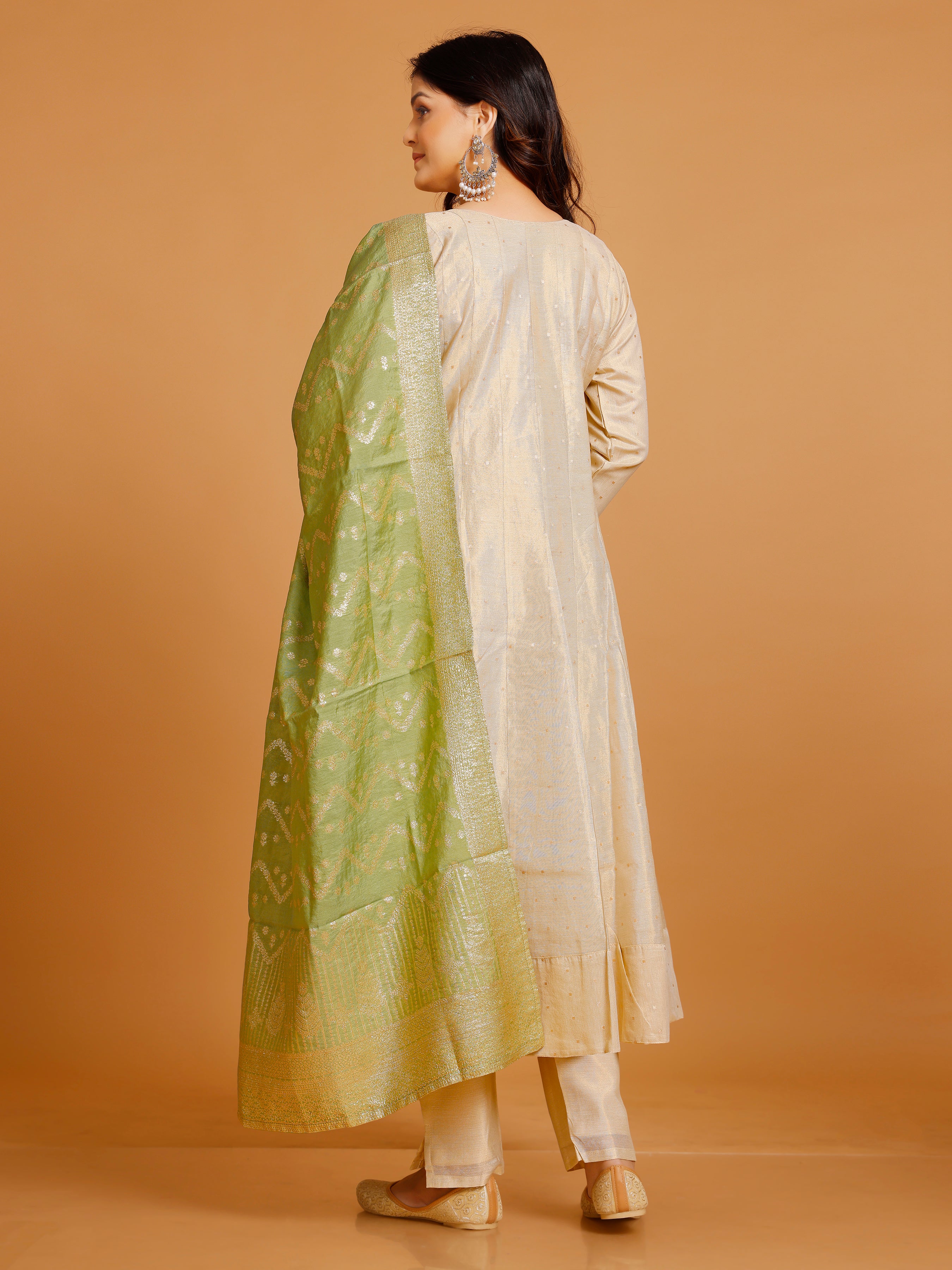 Mahira Flair Kamiz &amp; Pant - Roop Darshan