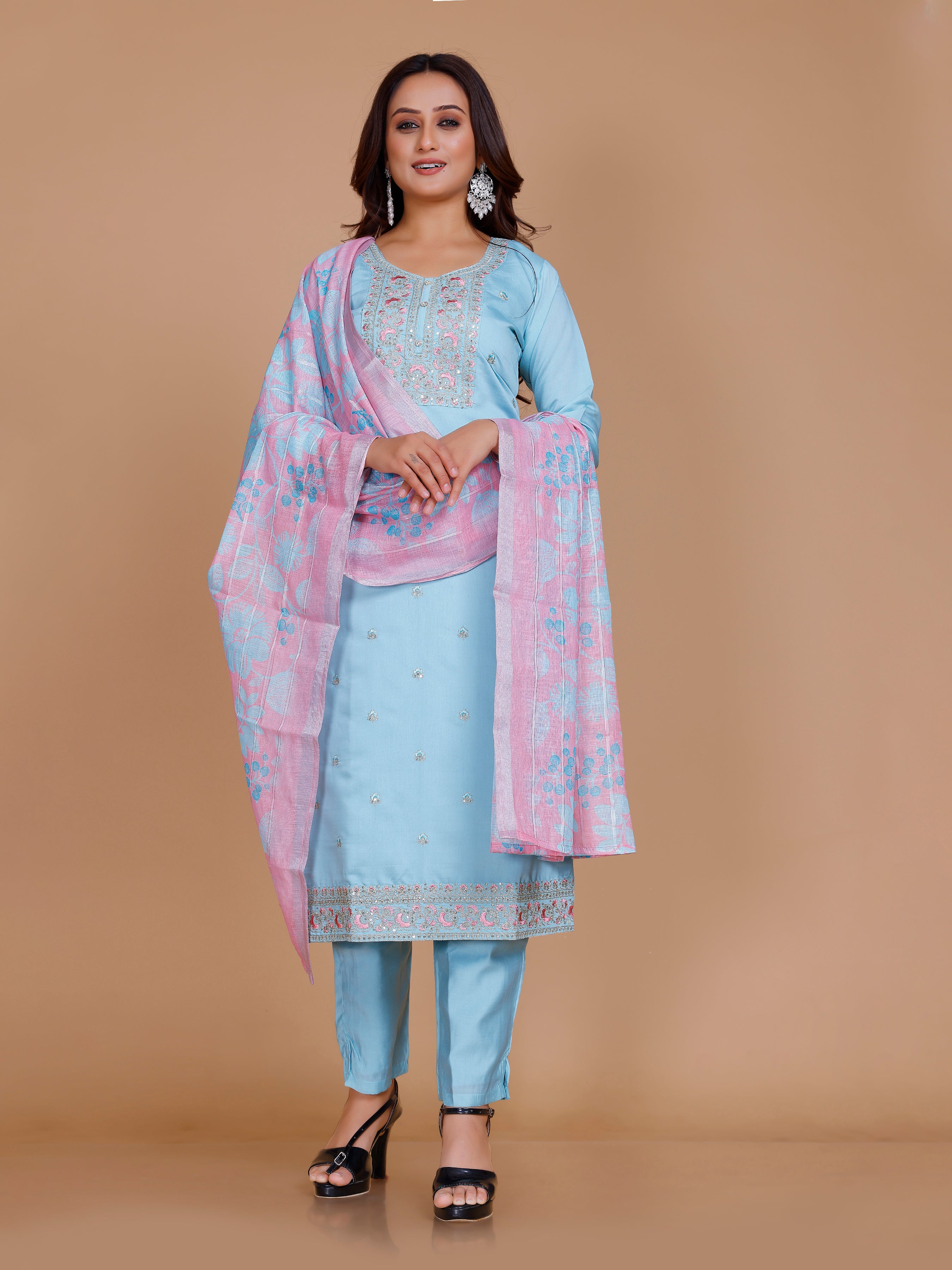 Khushi Kamiz &amp; Pant - Roop Darshan