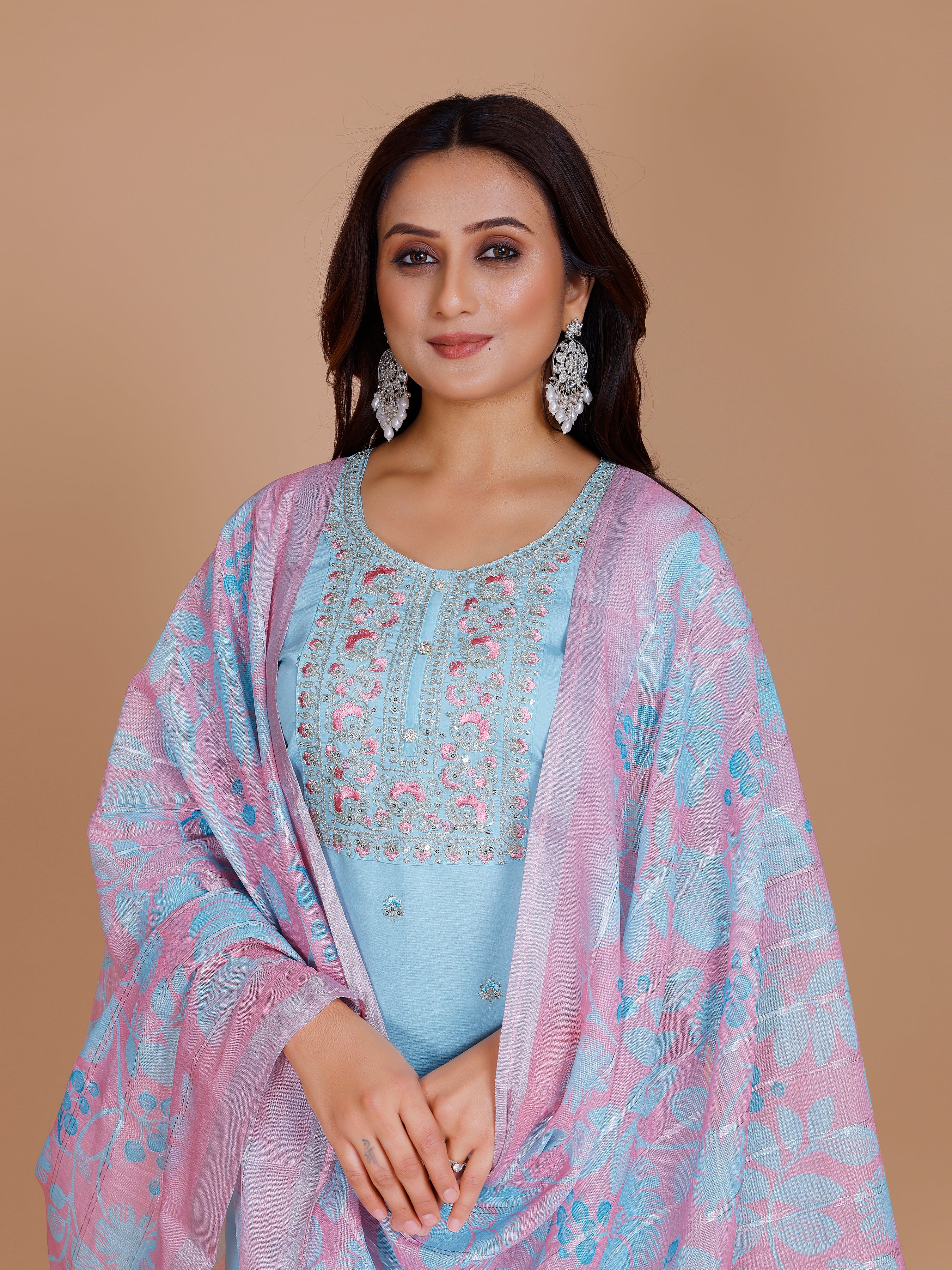 Khushi Kamiz &amp; Pant - Roop Darshan