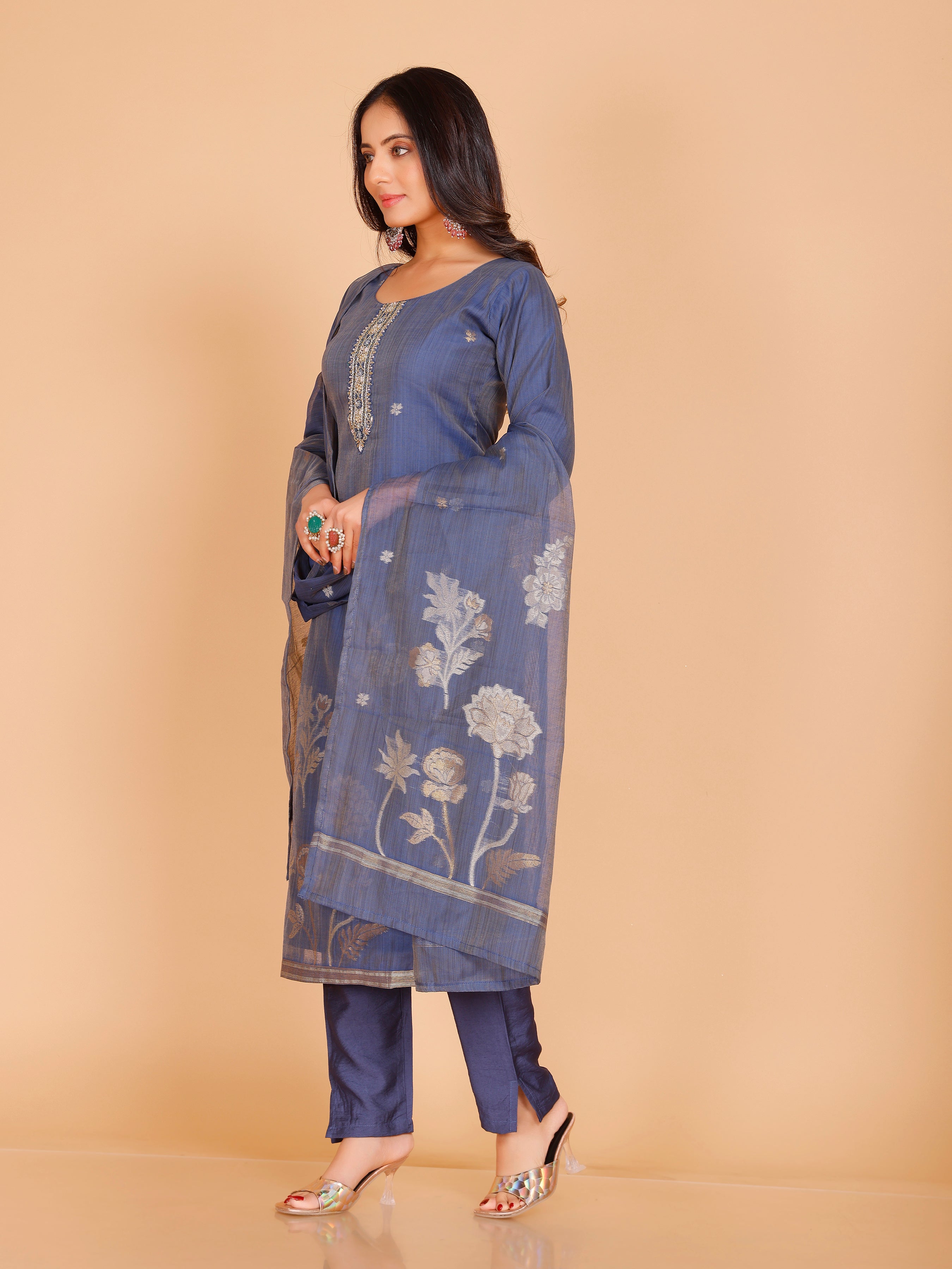 Alia Kamiz &amp; Pant - Roop Darshan