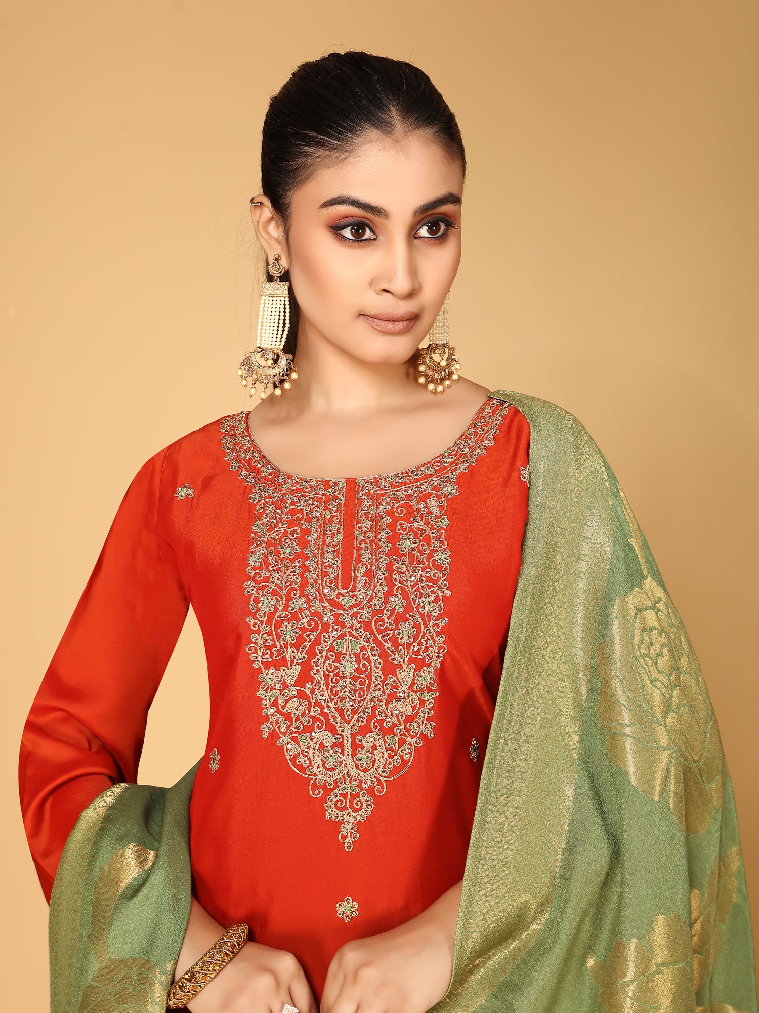 Mahi Farsi Salwar Suit