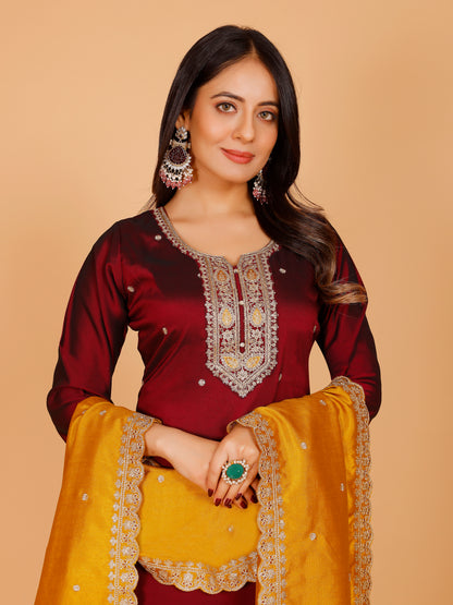 Nisha Kamiz &amp; Pant