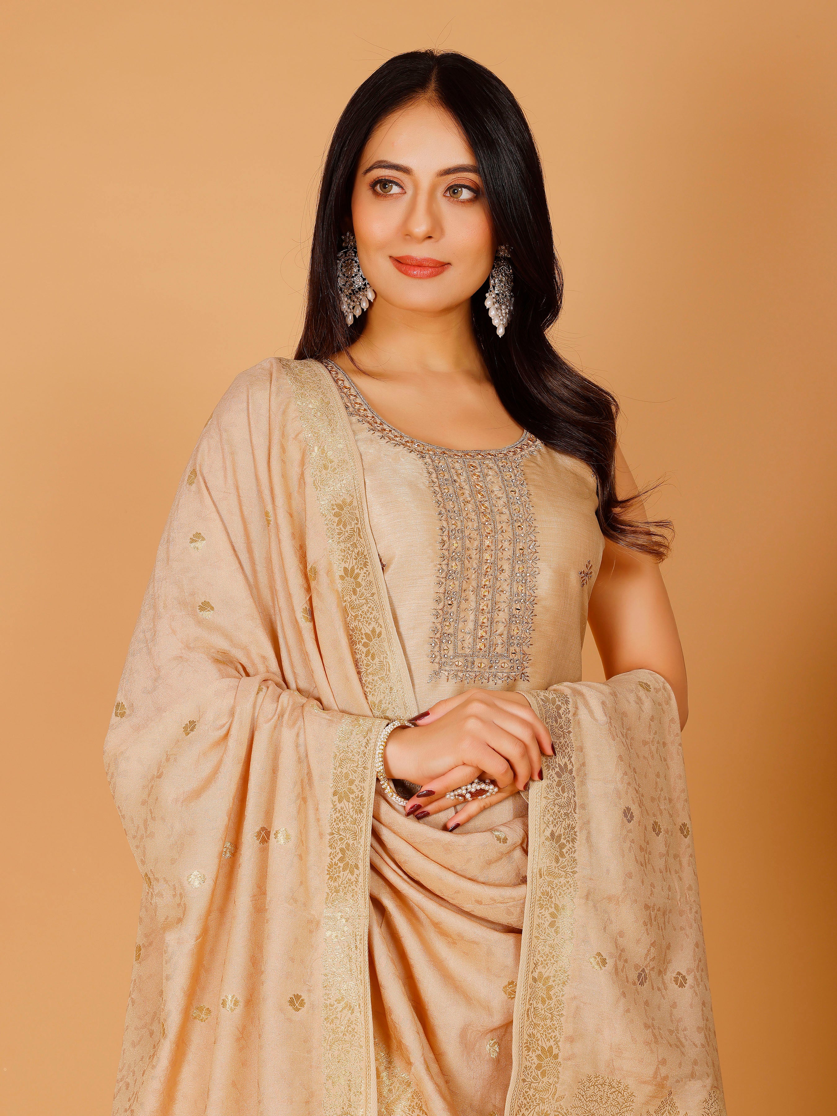 Helina Kamiz &amp; Pant - Roop Darshan