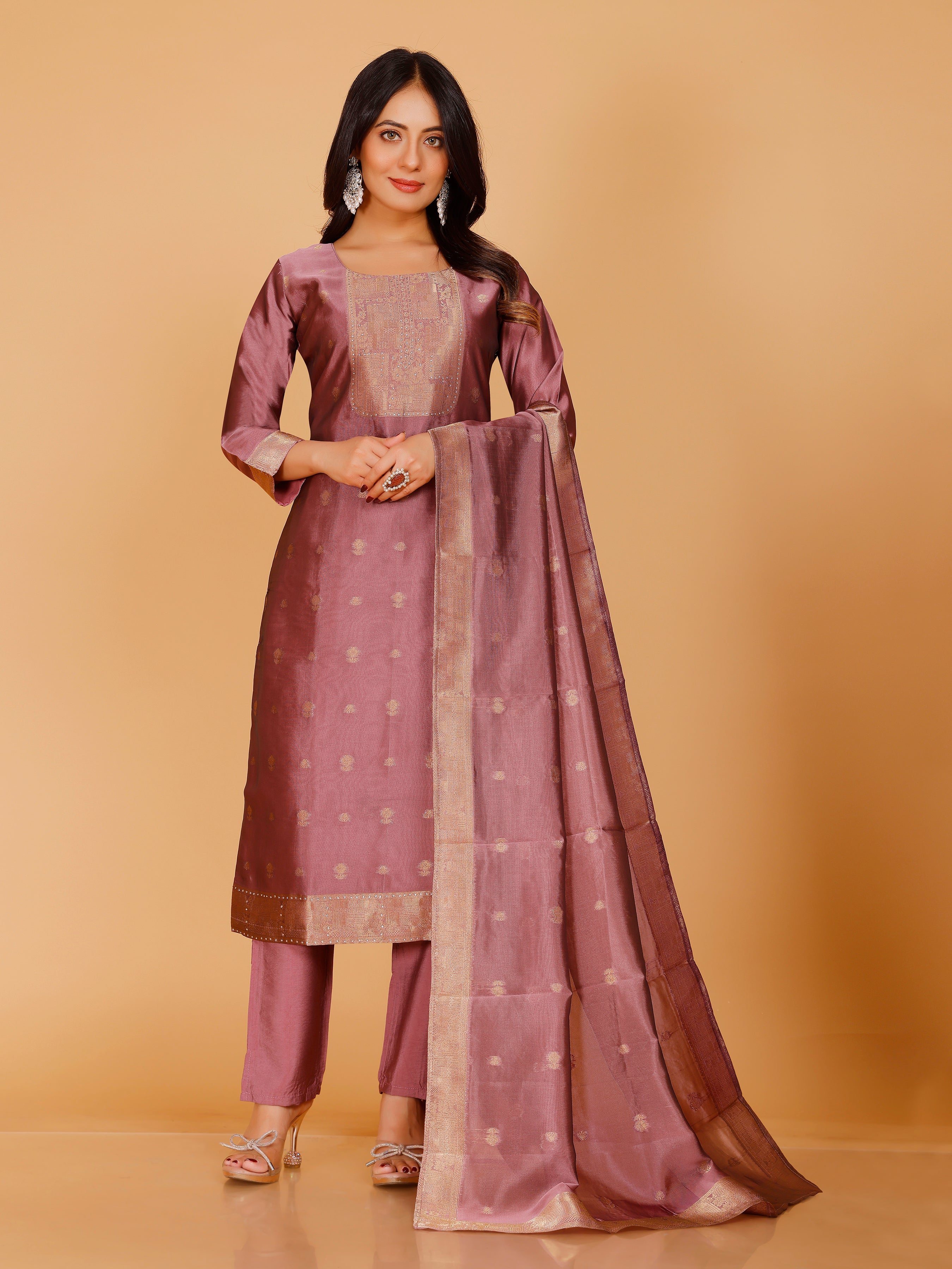 Vibha Kamiz &amp; Pant - Roop Darshan