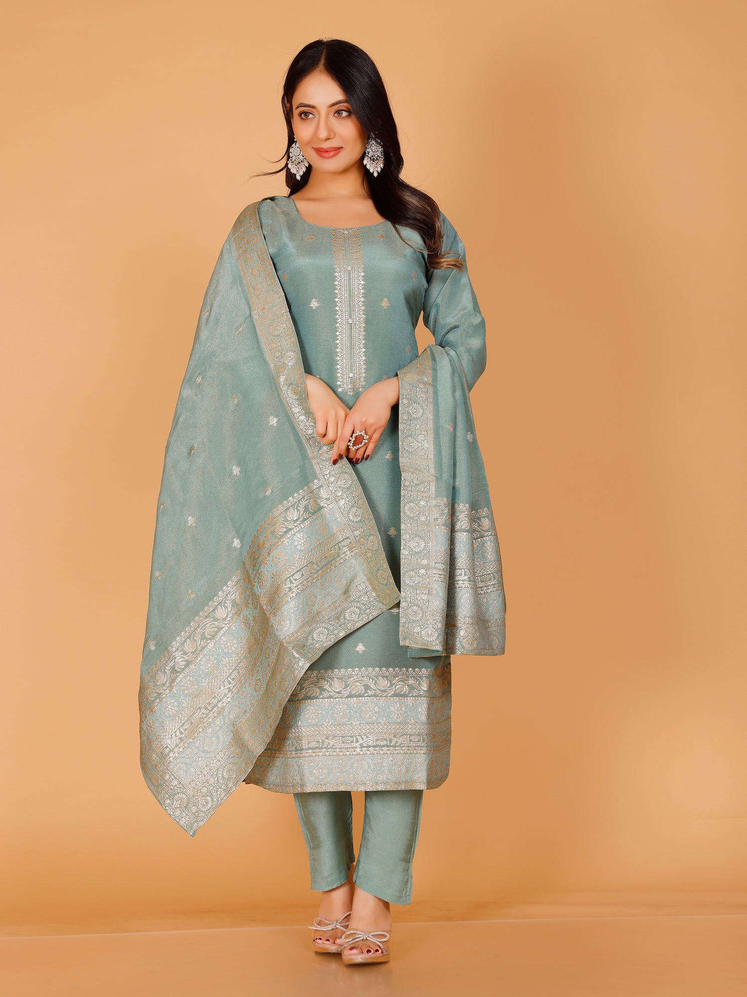 Inaya Kamiz &amp; Pant - Roop Darshan