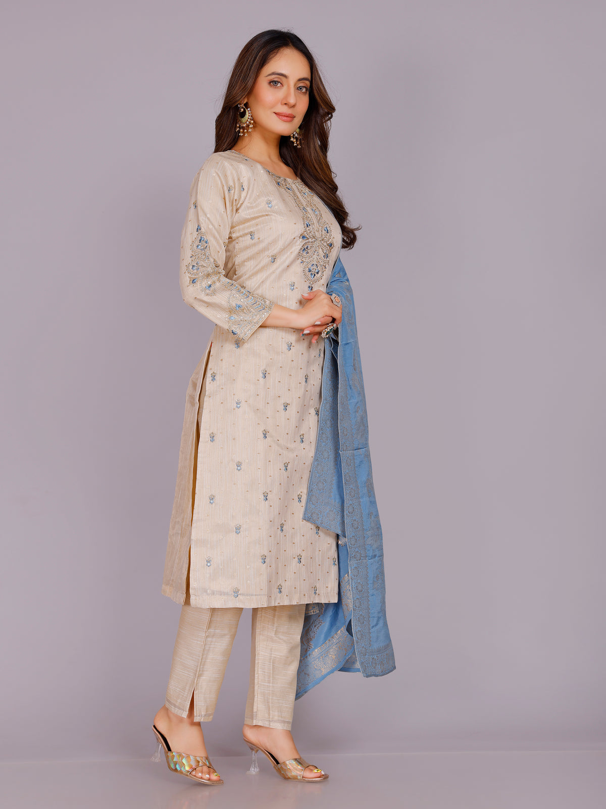 Vedika Silk Kamiz &amp;Pant