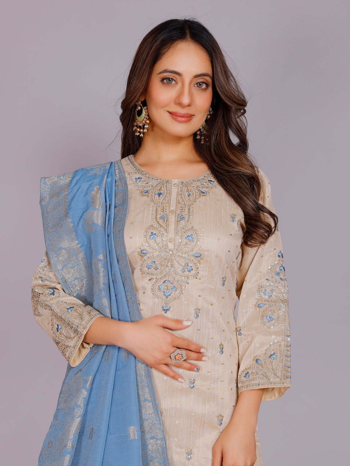 Vedika Silk Kamiz &amp;Pant