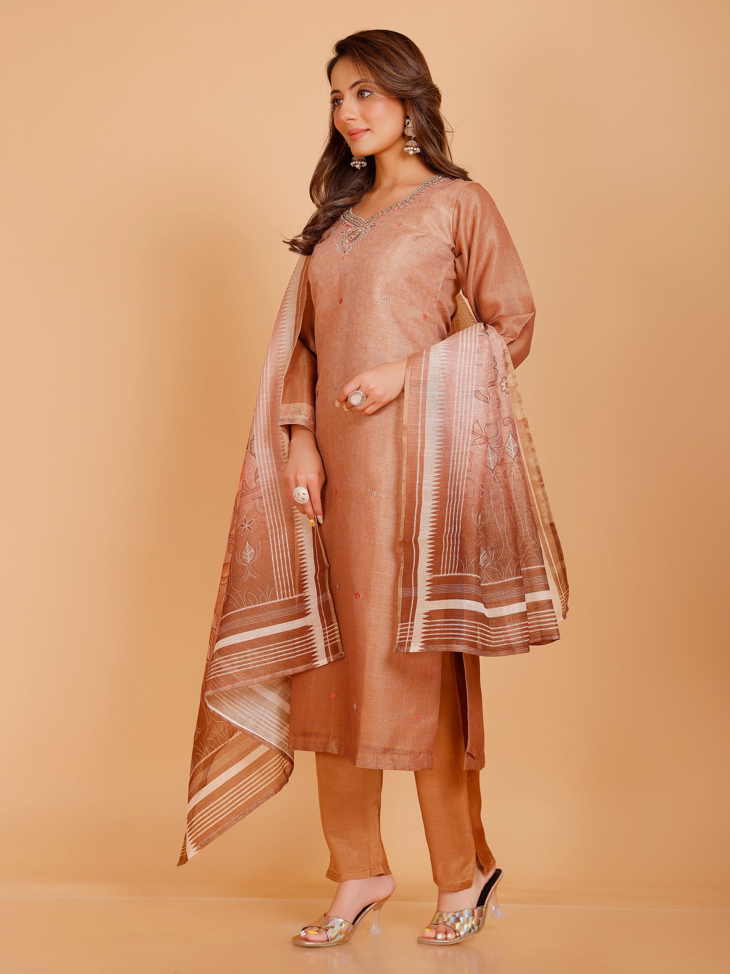 Nivedita Kamiz &amp; Pant