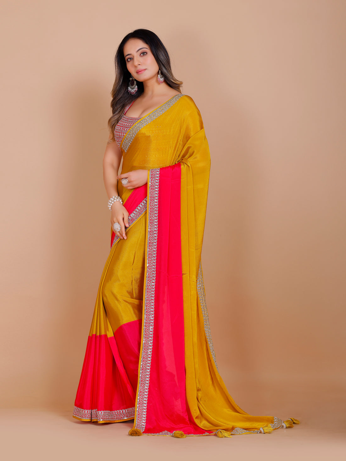 Hirva Choli Saree
