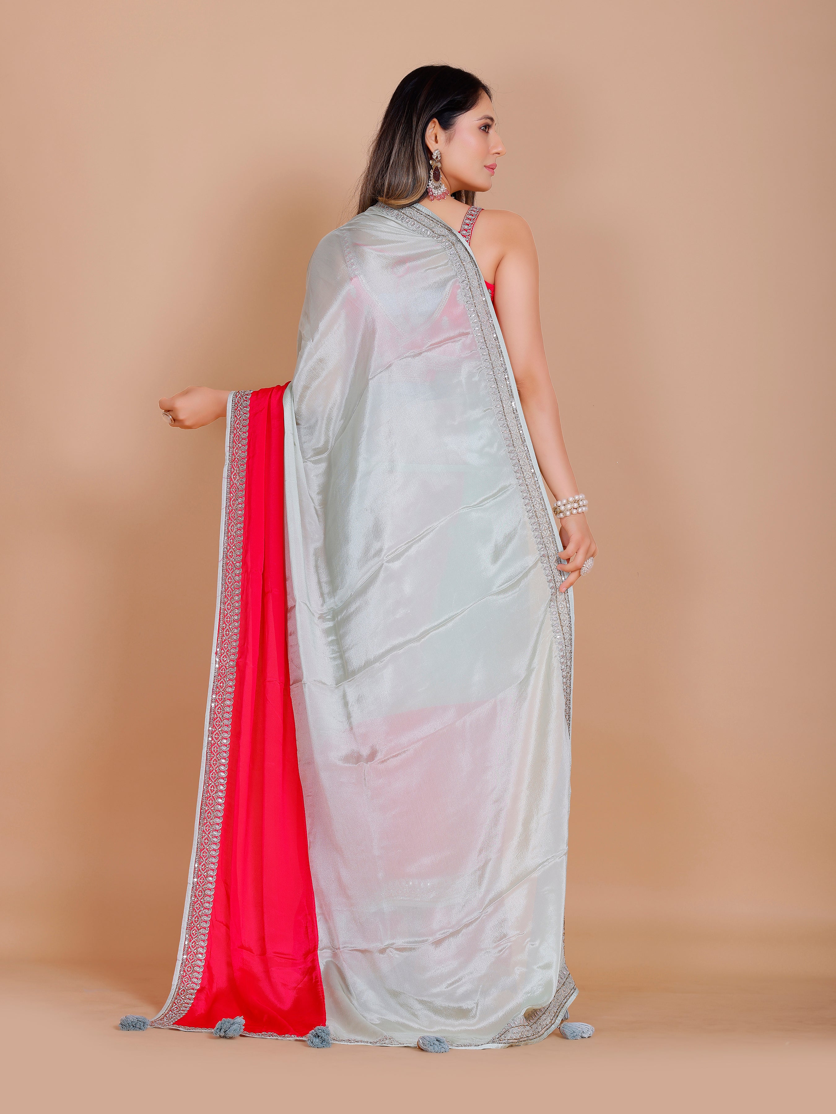 Hirva Choli Saree