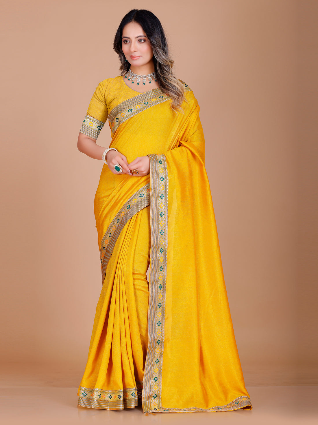 Mehar Saree