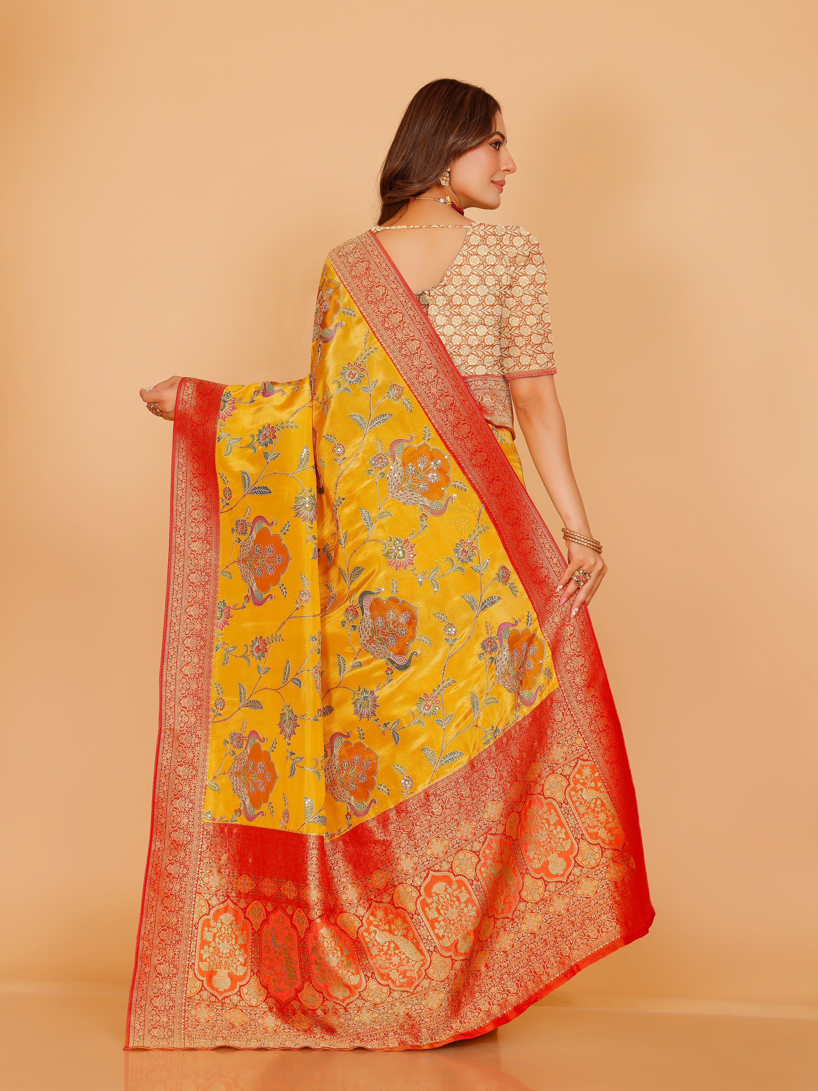 Aadhya Saree