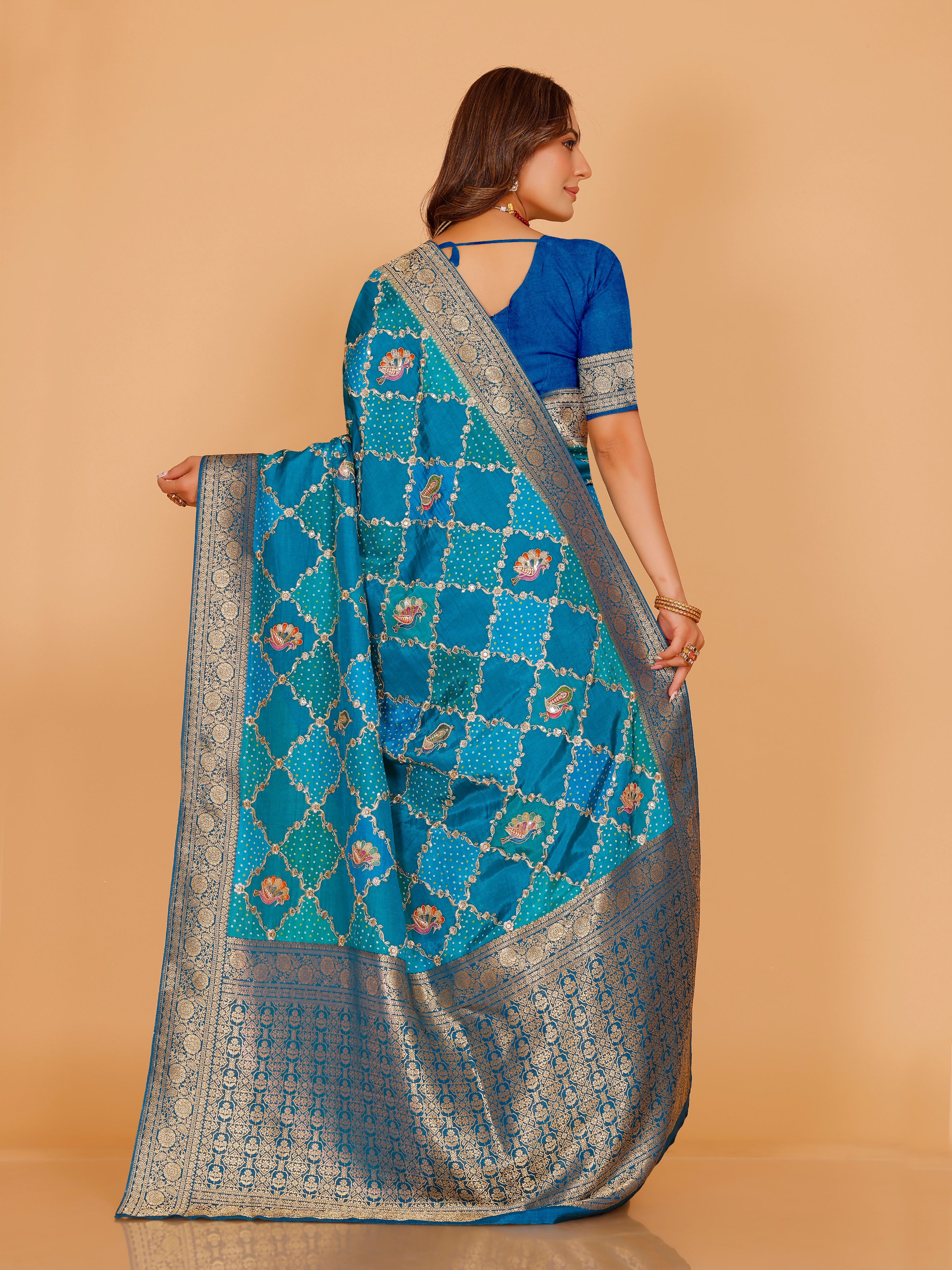 Aditi Saree