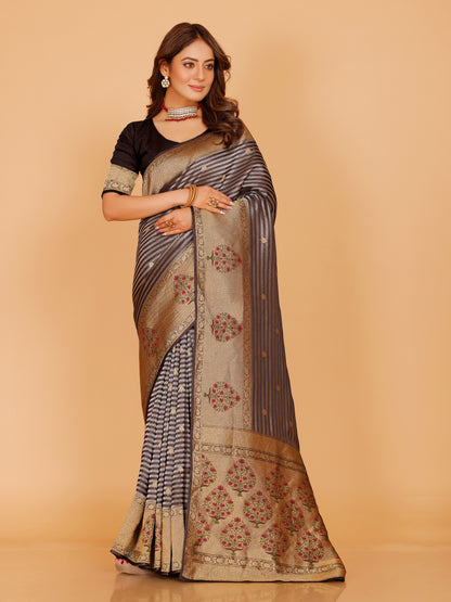Adhira Saree