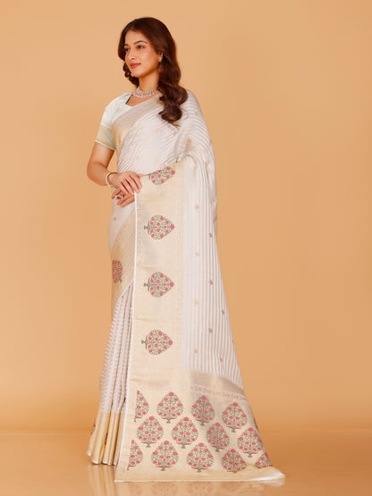 Adhira Saree