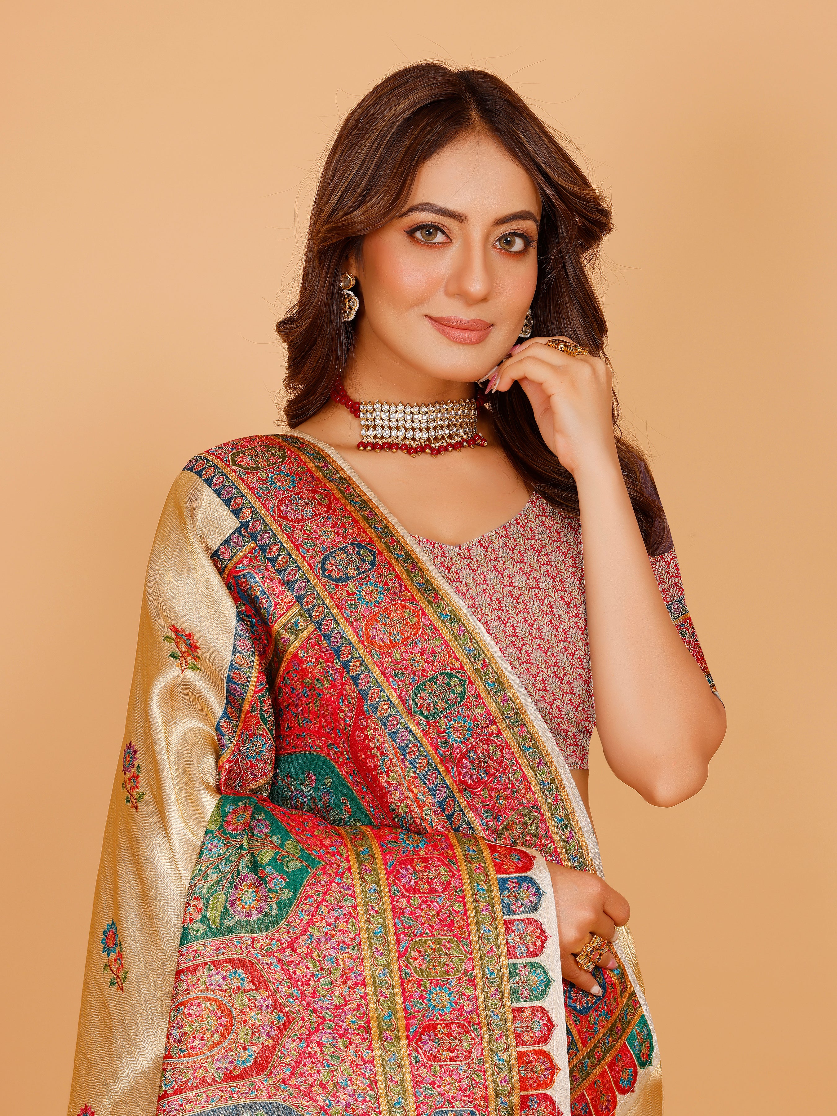 Aarohi Saree