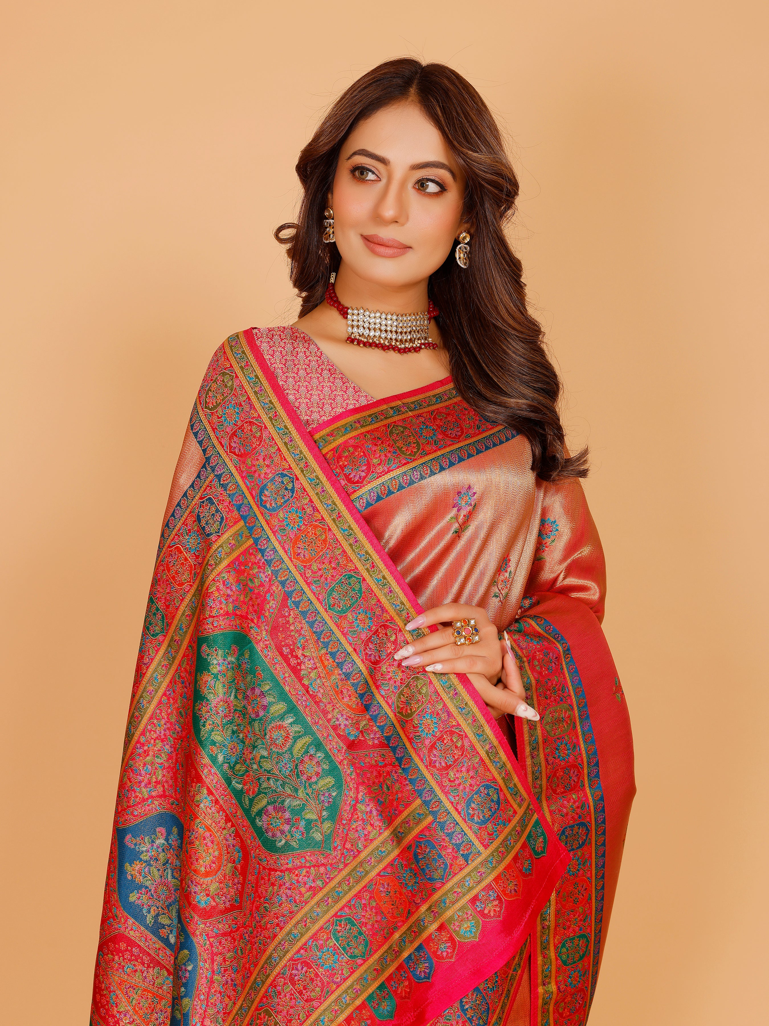 Aarohi Saree