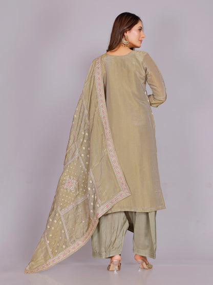 Dharvi Silk Kamiz &amp; Pant