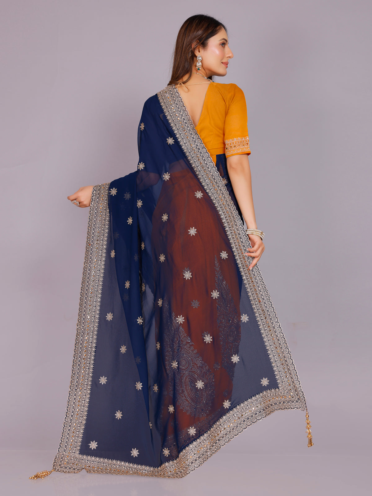 Avira Georgette Embroidered Saree
