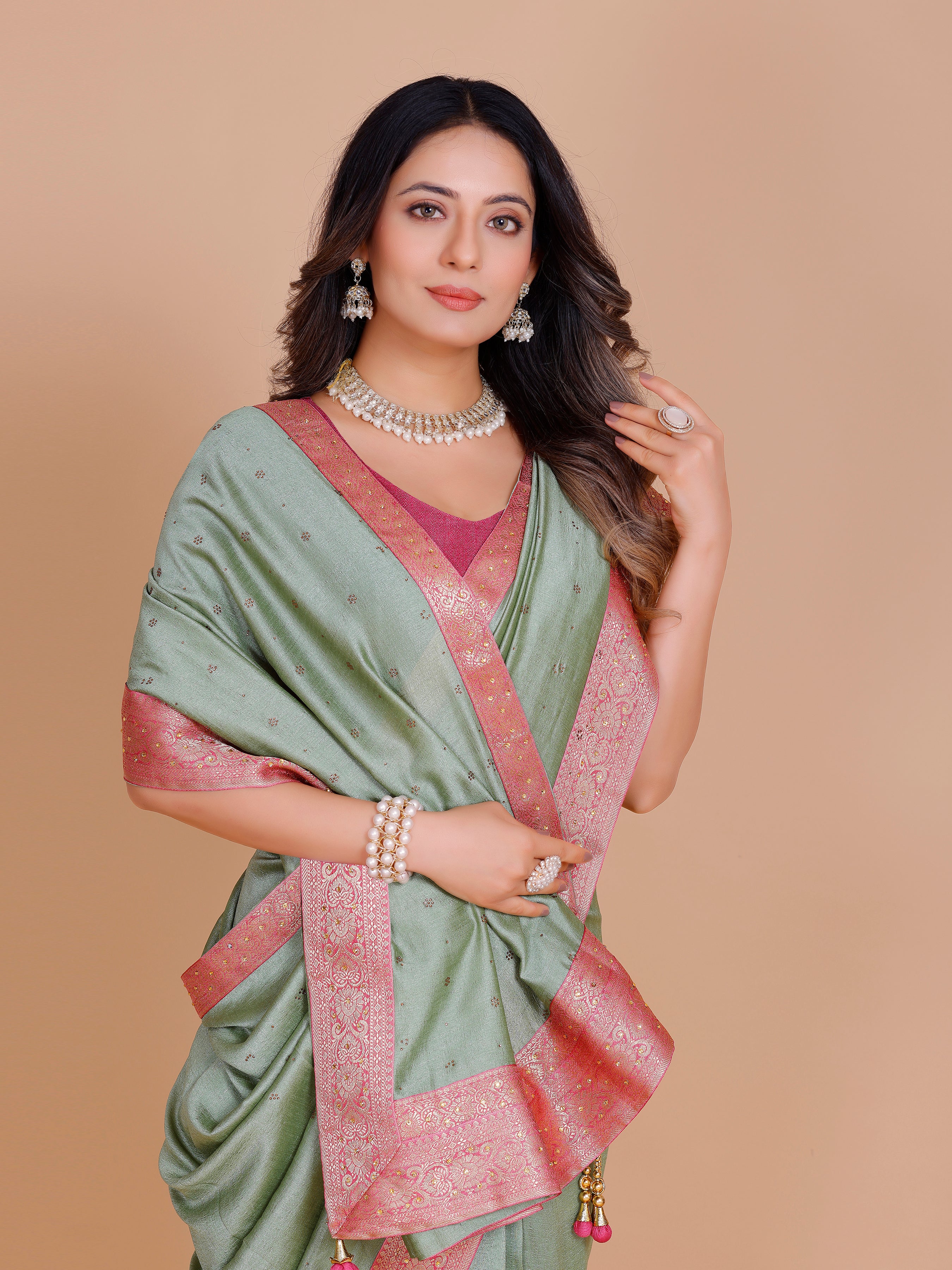 Anushka Saree - Roop Darshan