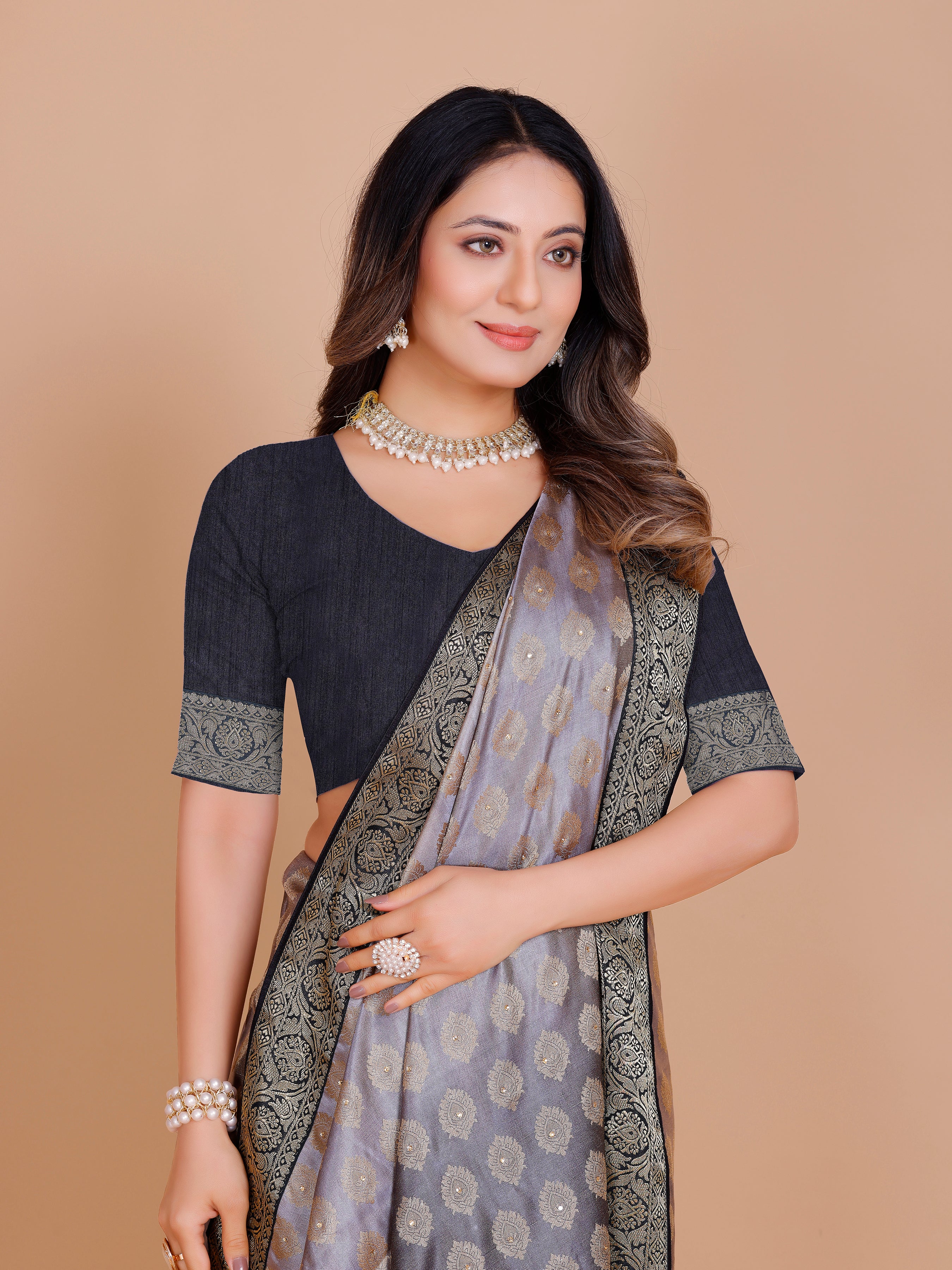 Aditi Saree