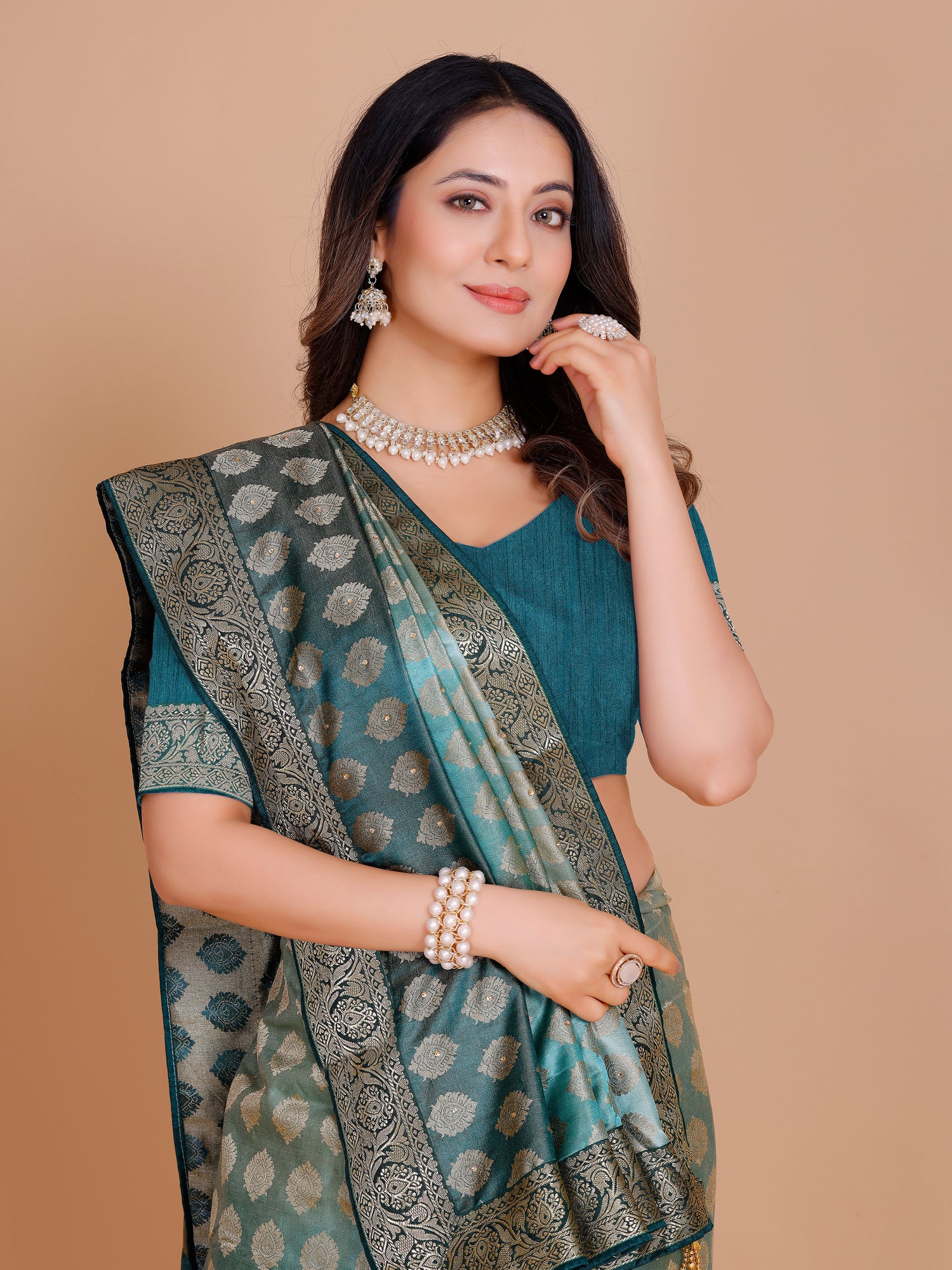 Aditi Saree