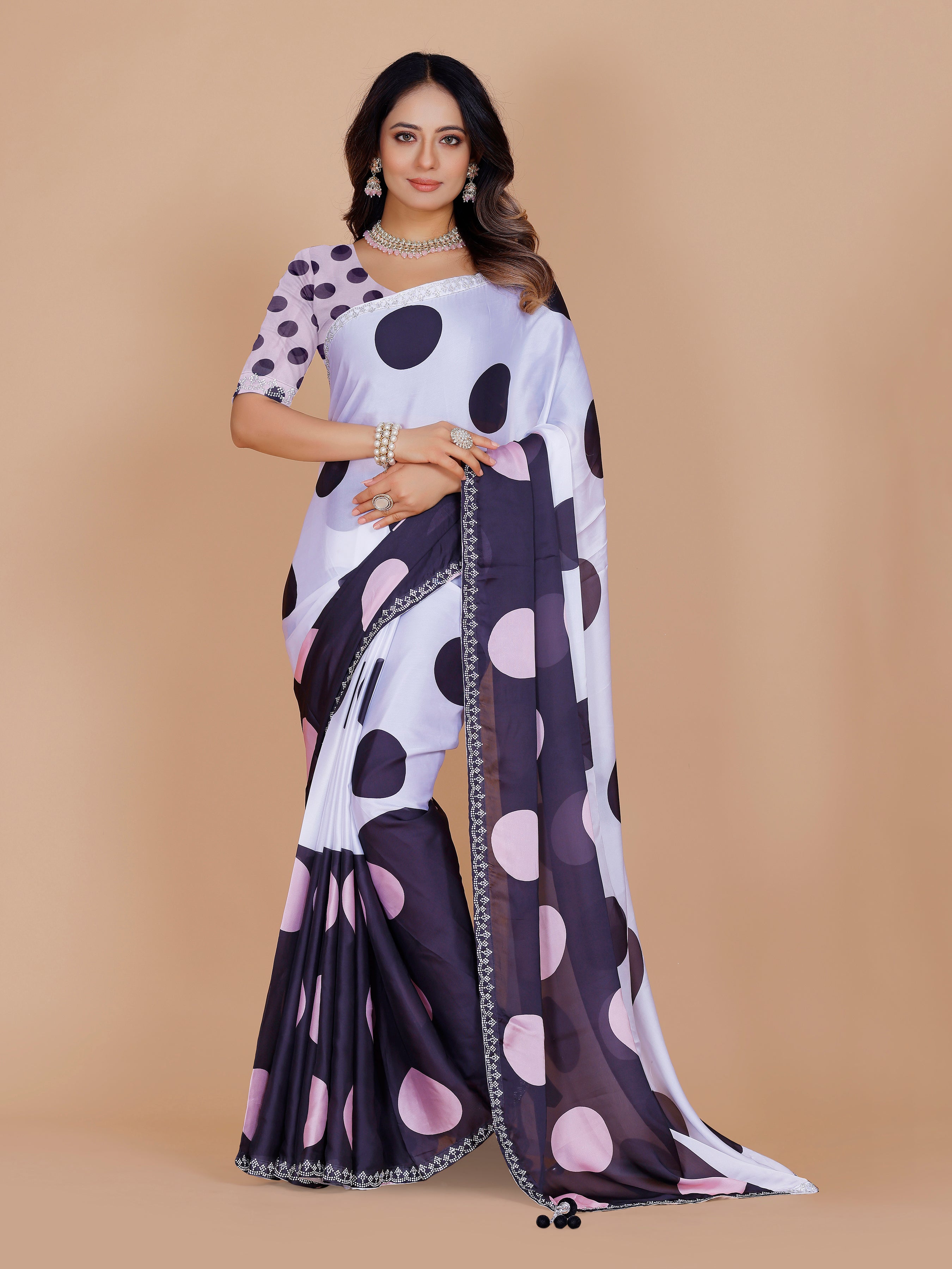 Shriya Saree - Roop Darshan