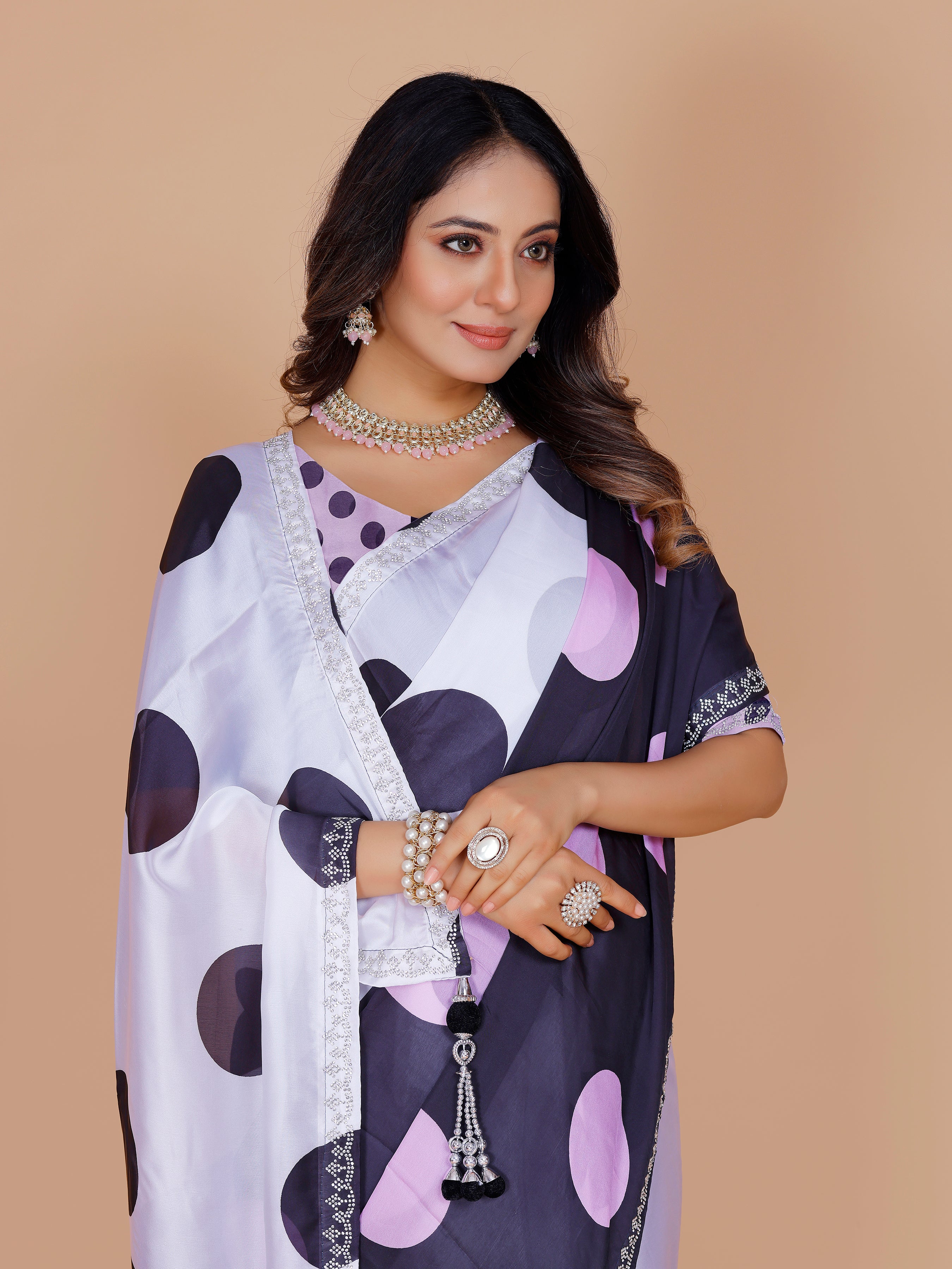 Shriya Saree - Roop Darshan