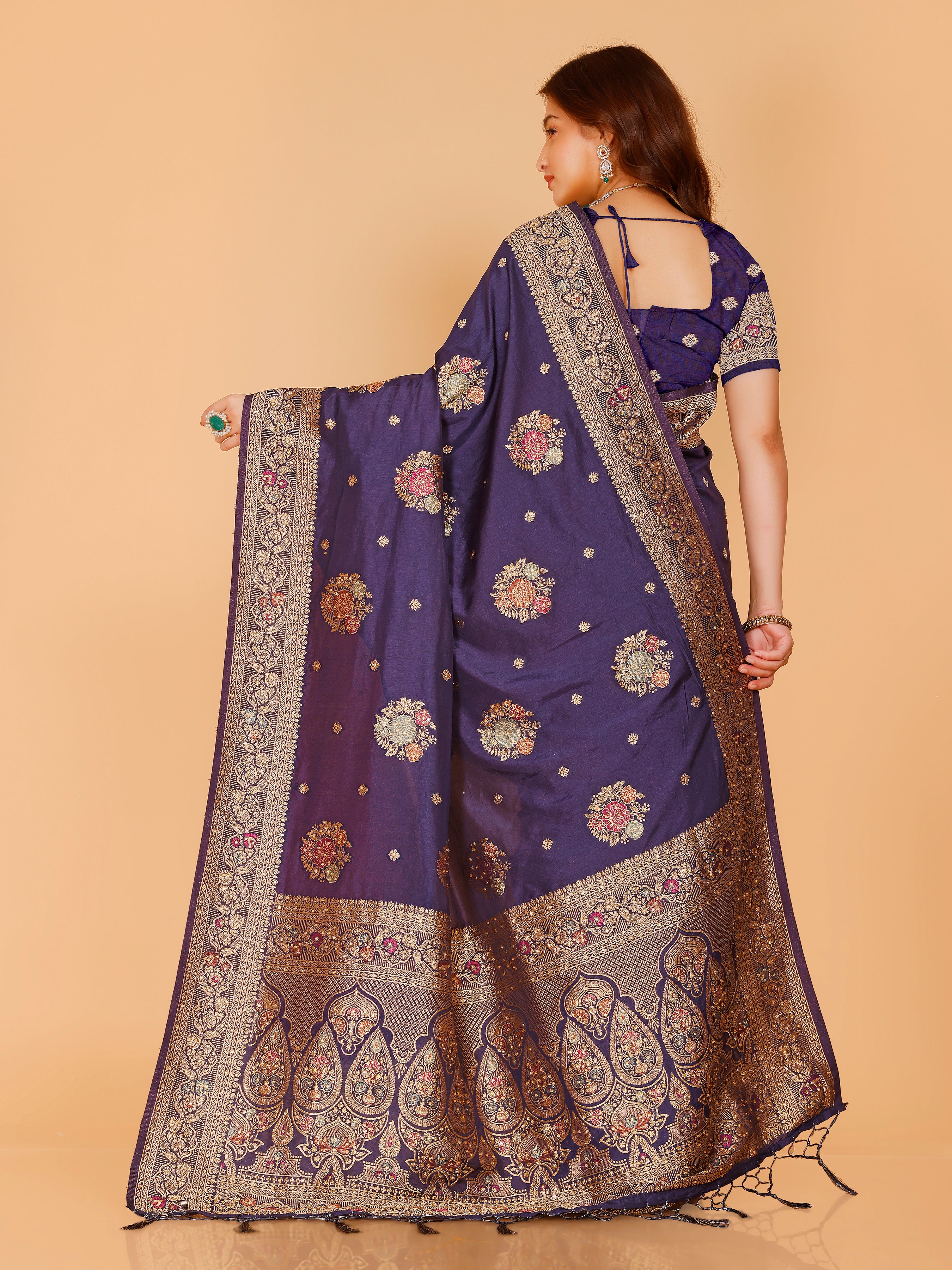Krina Saree