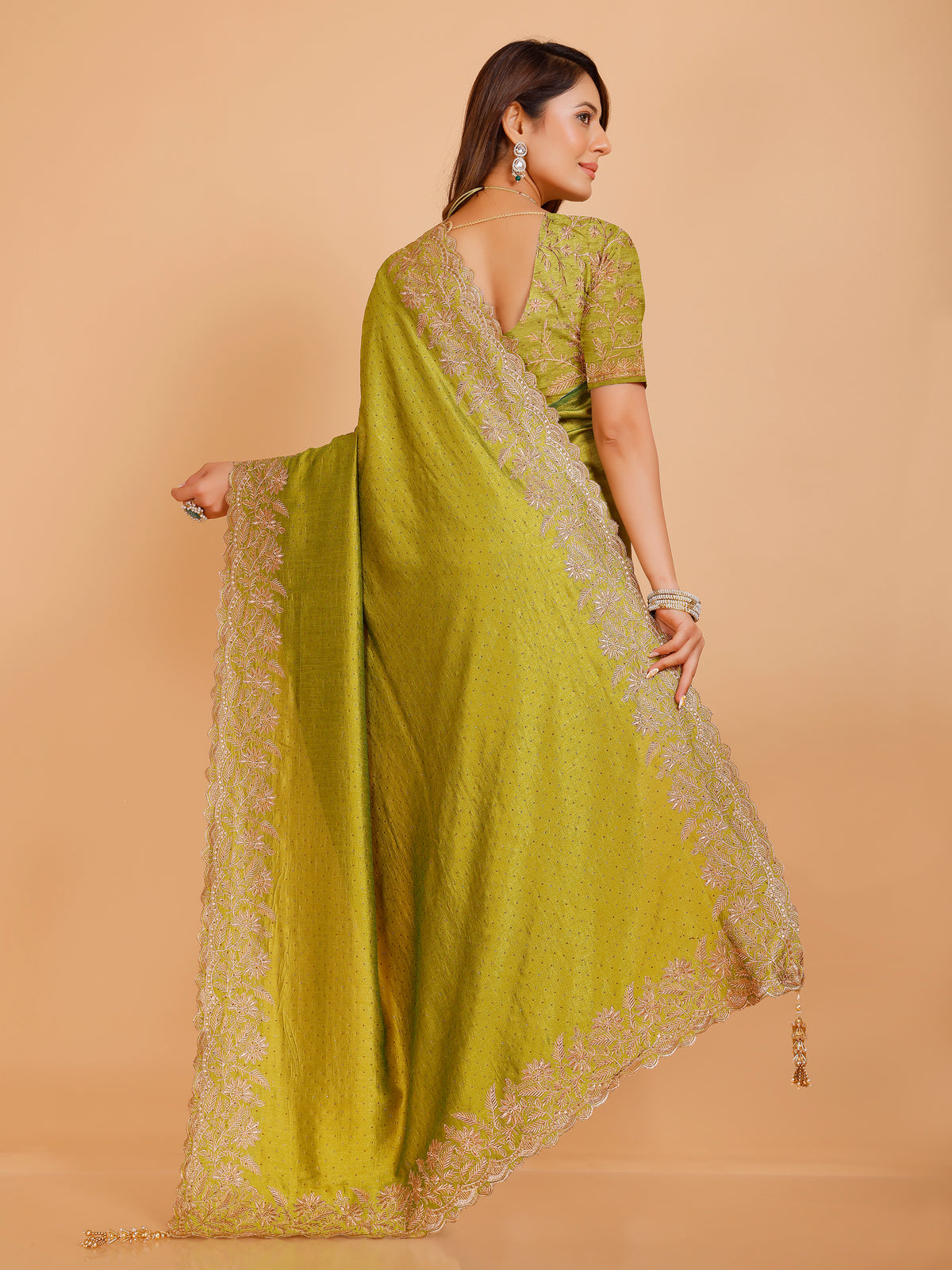 Shania Silk Saree - Roop Darshan