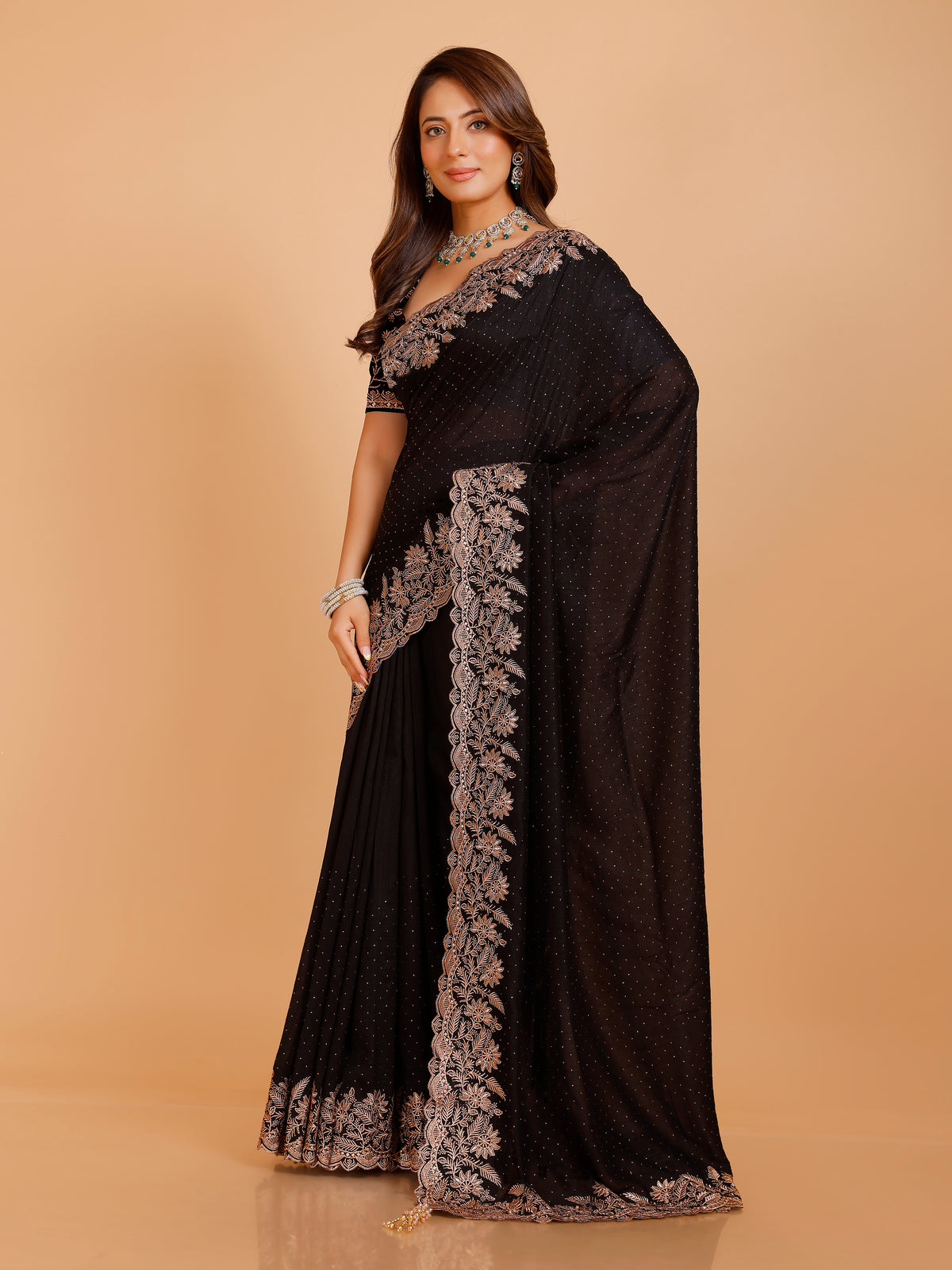Shania Silk Saree - Roop Darshan