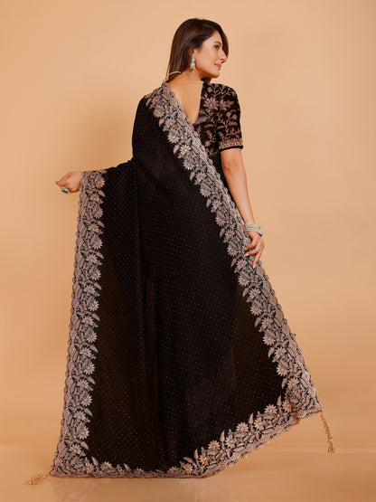 Shania Silk Saree - Roop Darshan