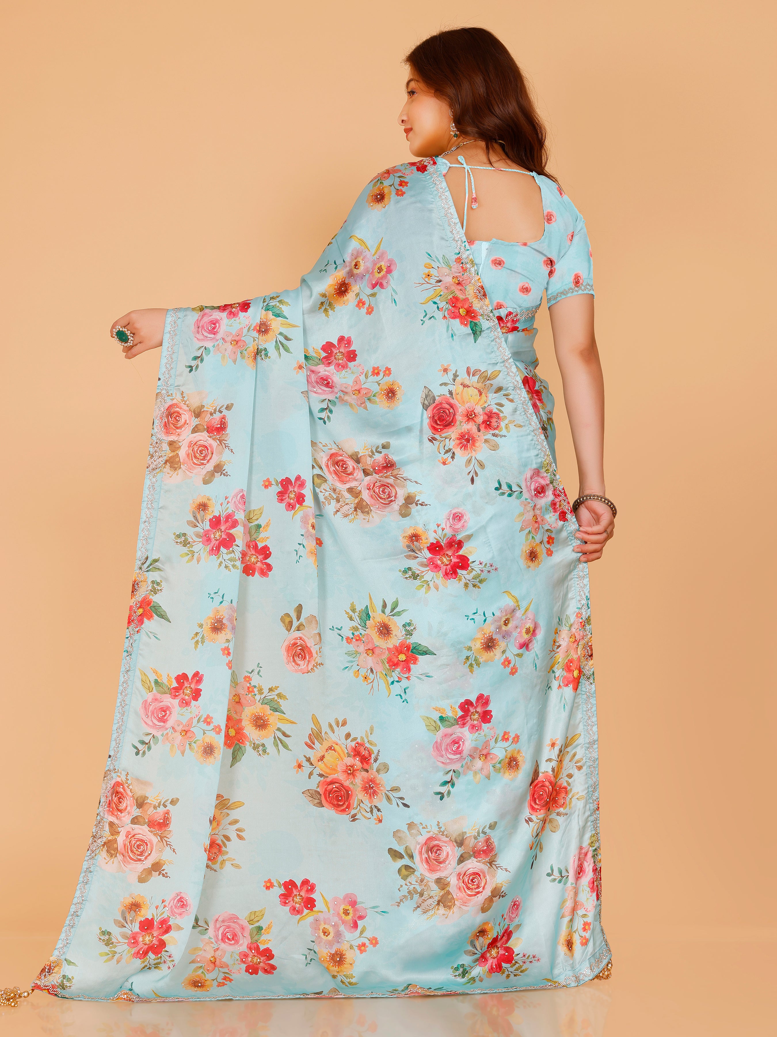 Anshika Saree