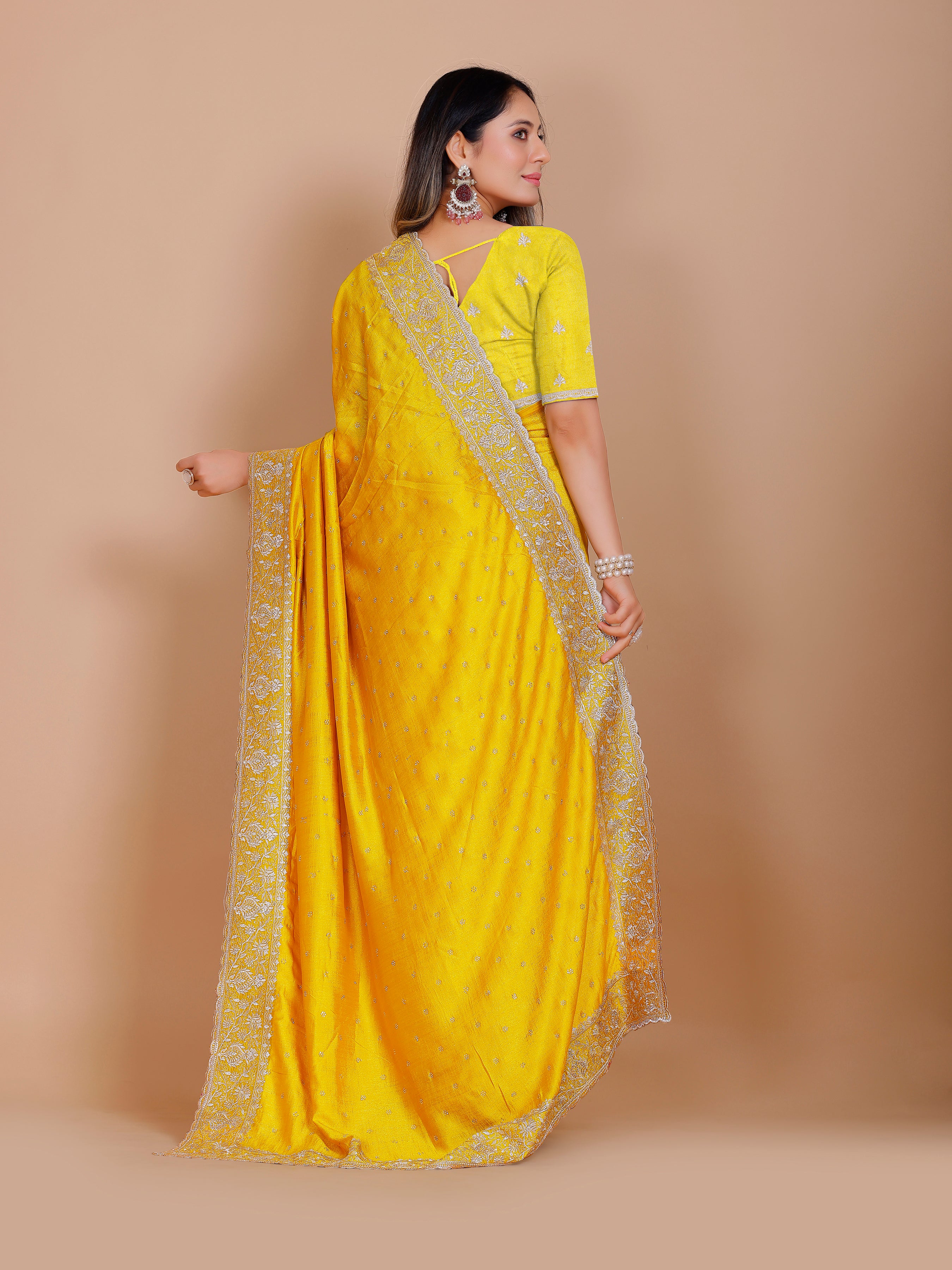Mahira Saree - Roop Darshan